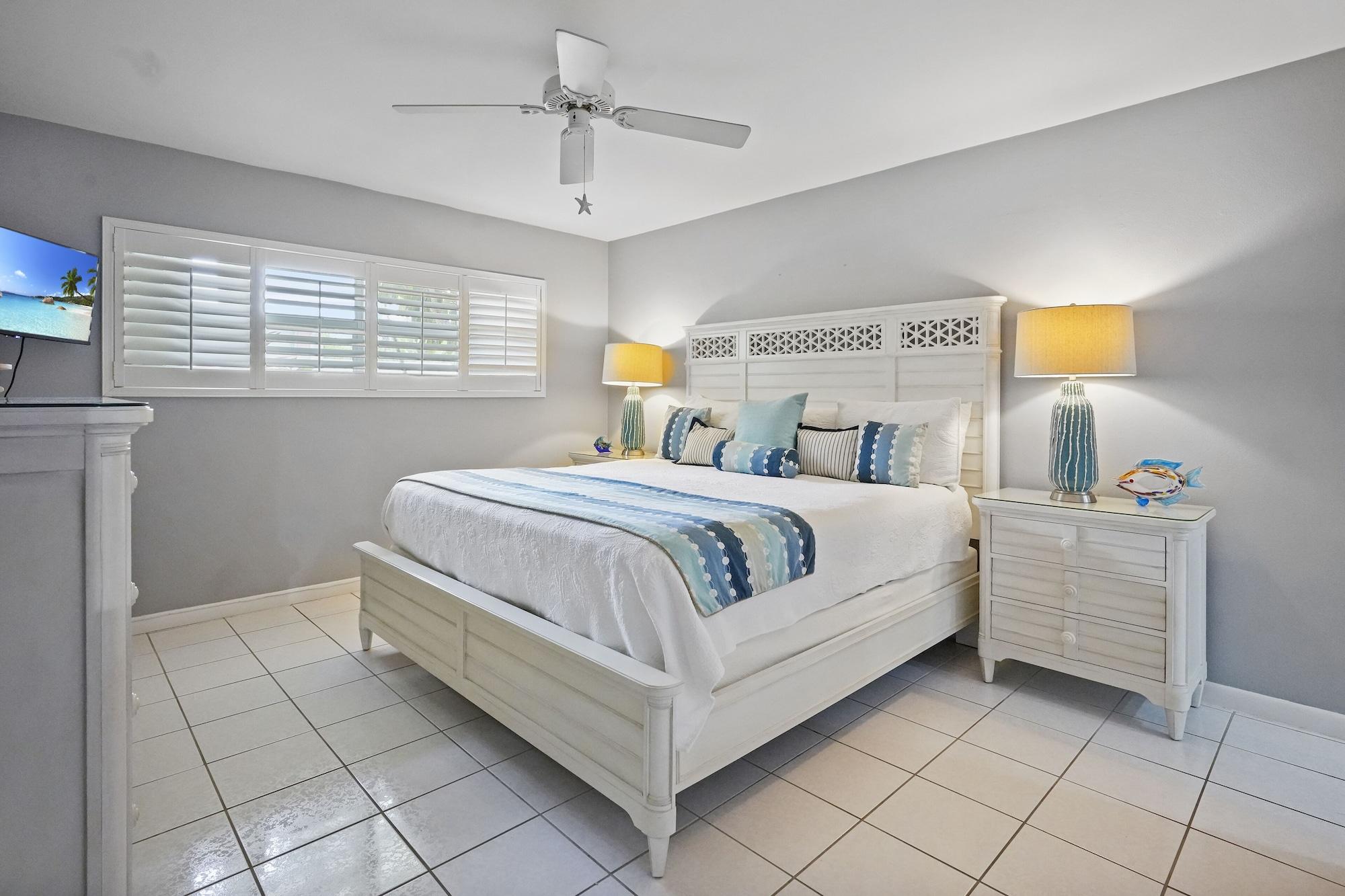 Habitación Aqua Bay Club Condos