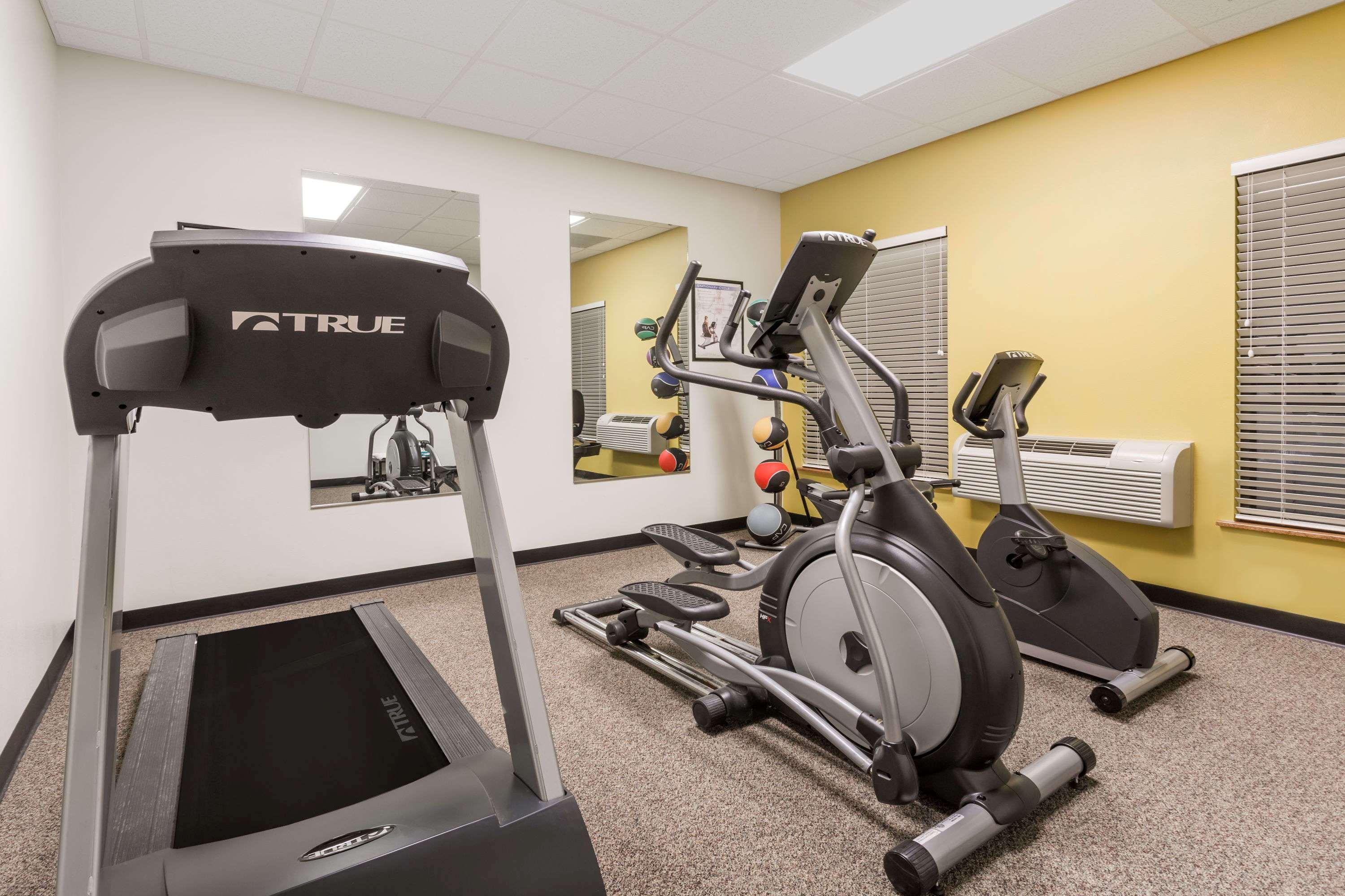 Gimnasio Days Inn by Wyndham Sidney NE