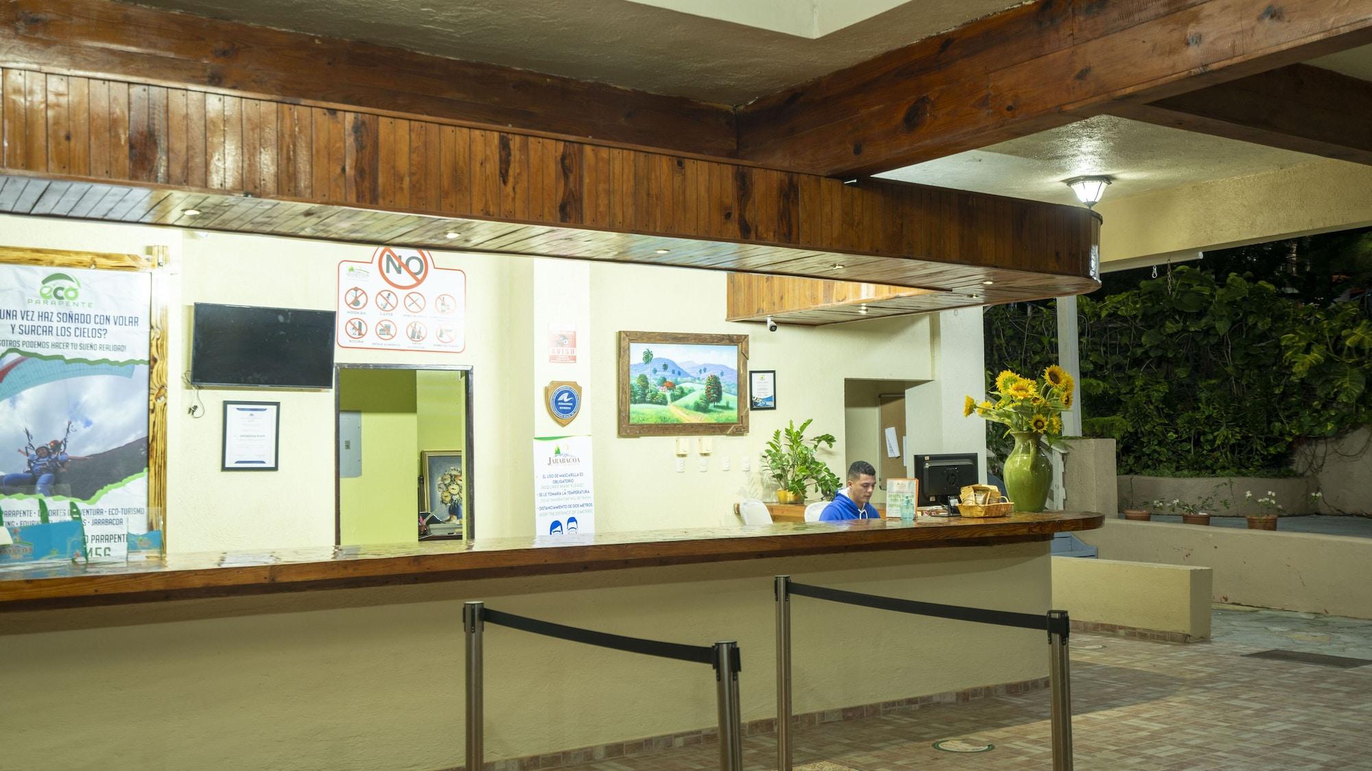Vista Lobby Jarabacoa River Club