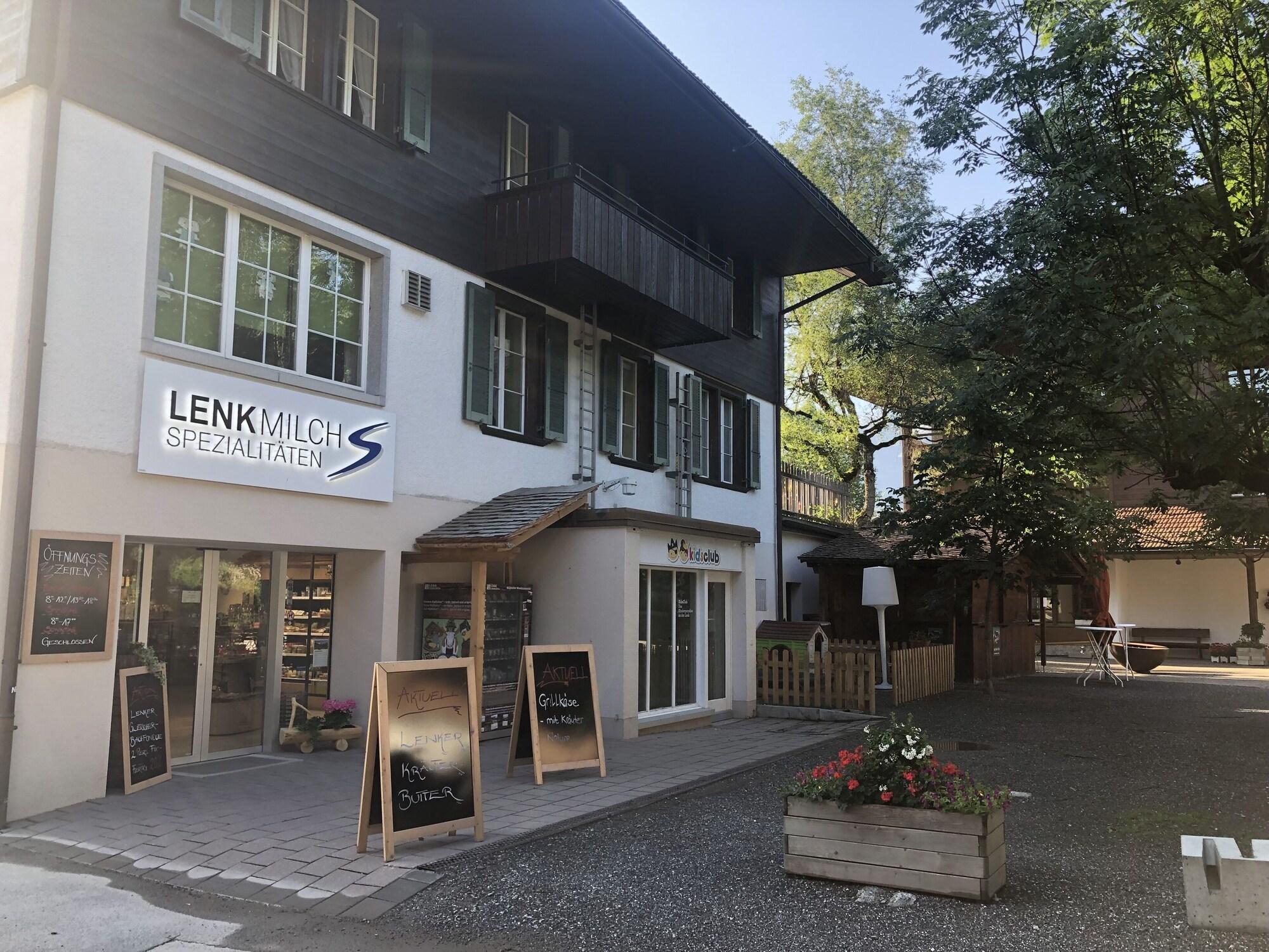 Varios Hotel Krone Budget