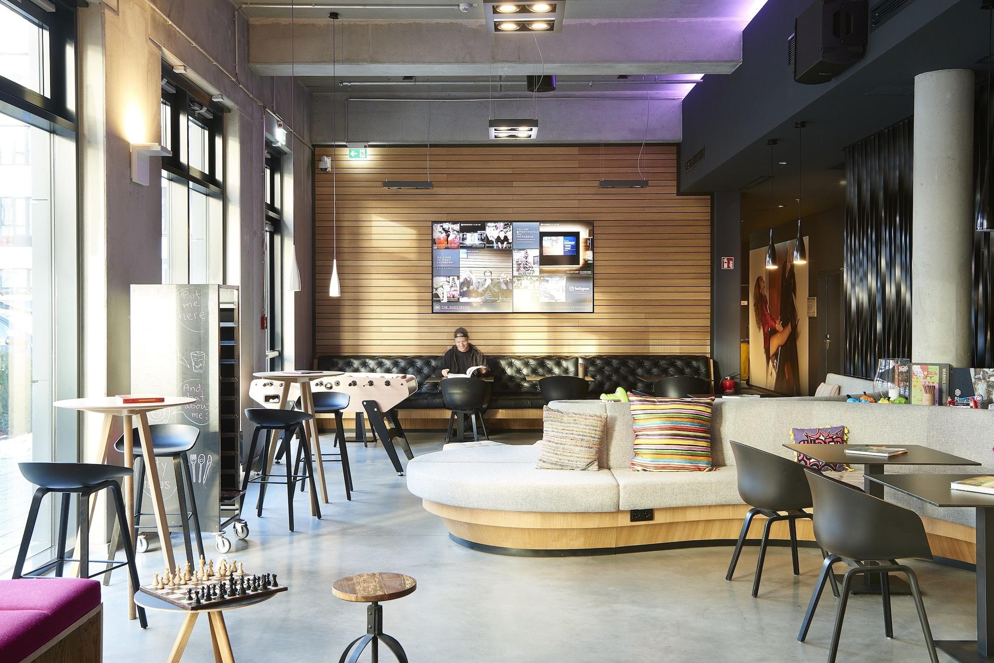 Vista Lobby MOXY Munich Messe