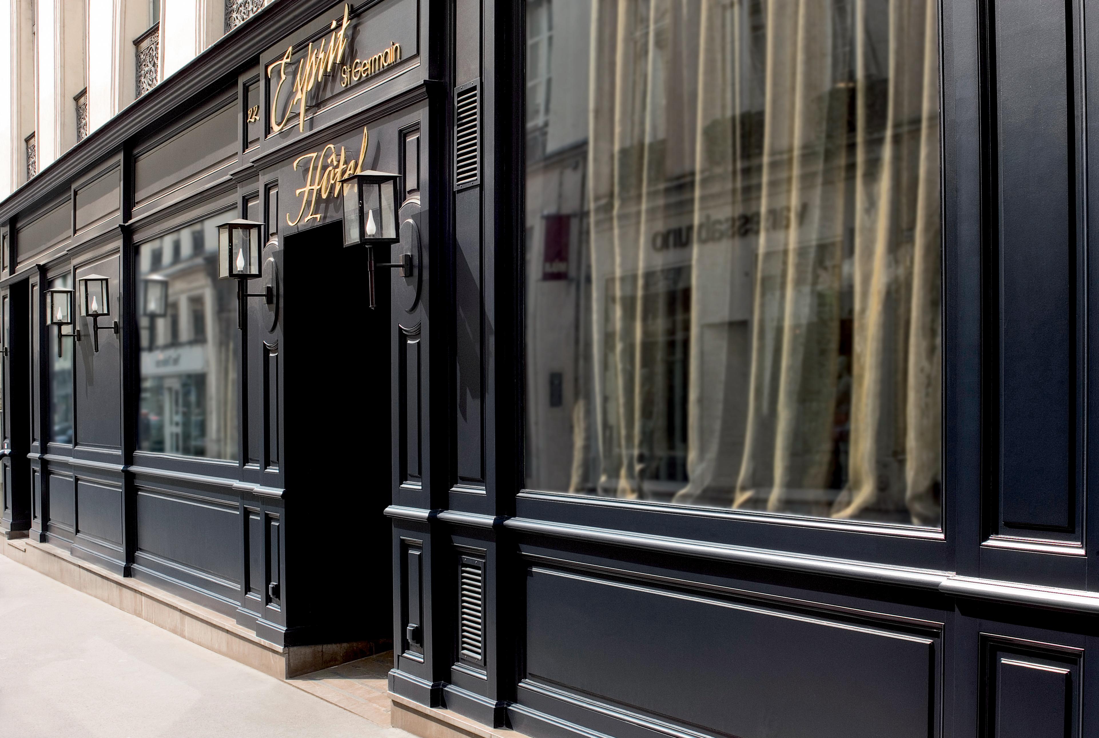 Vista Exterior Esprit Saint-Germain