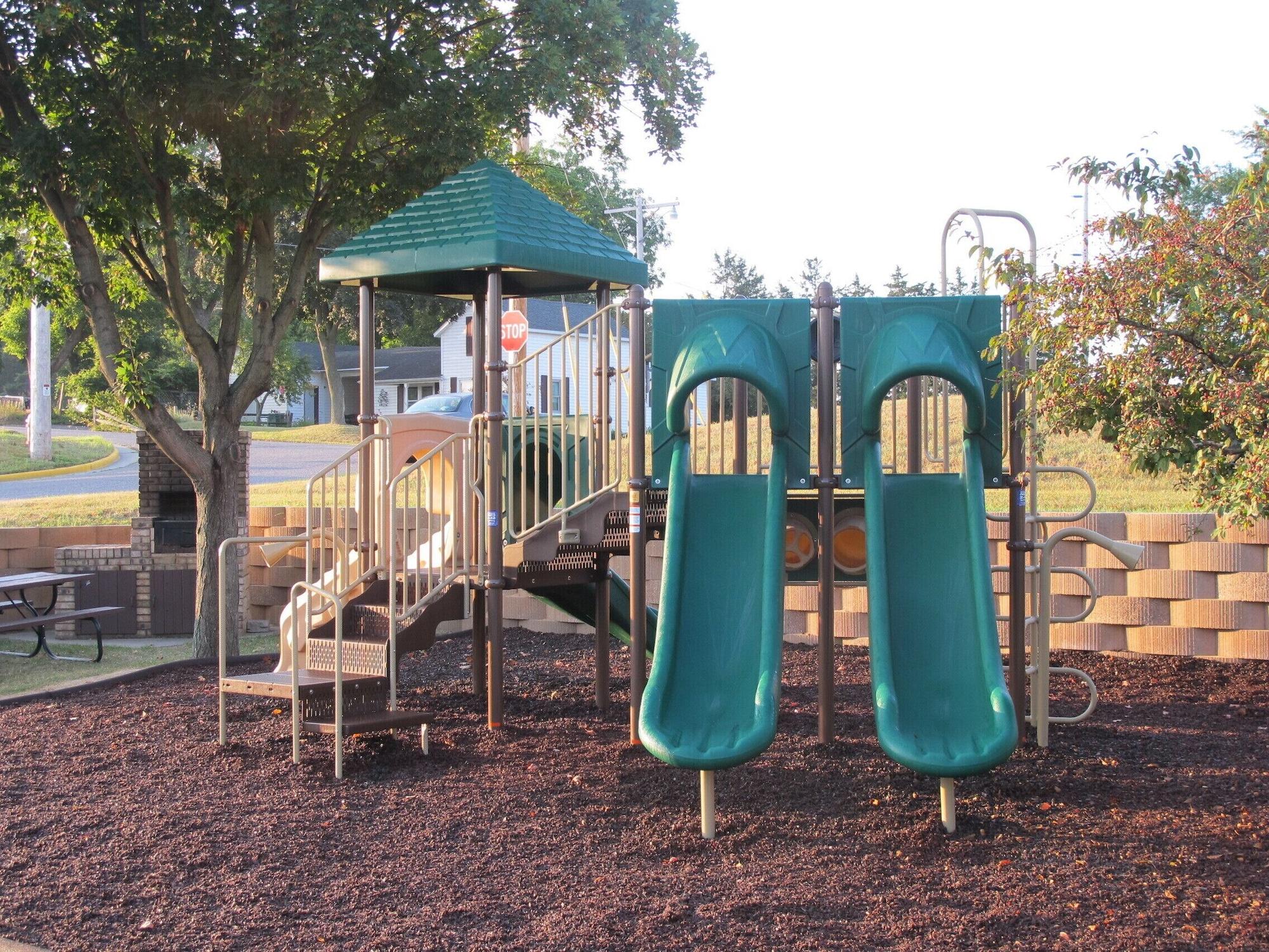 Vista Exterior Black Hawk Motel and Suites