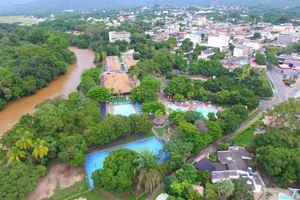 Alojamiento - Hotel Guadaira Resort