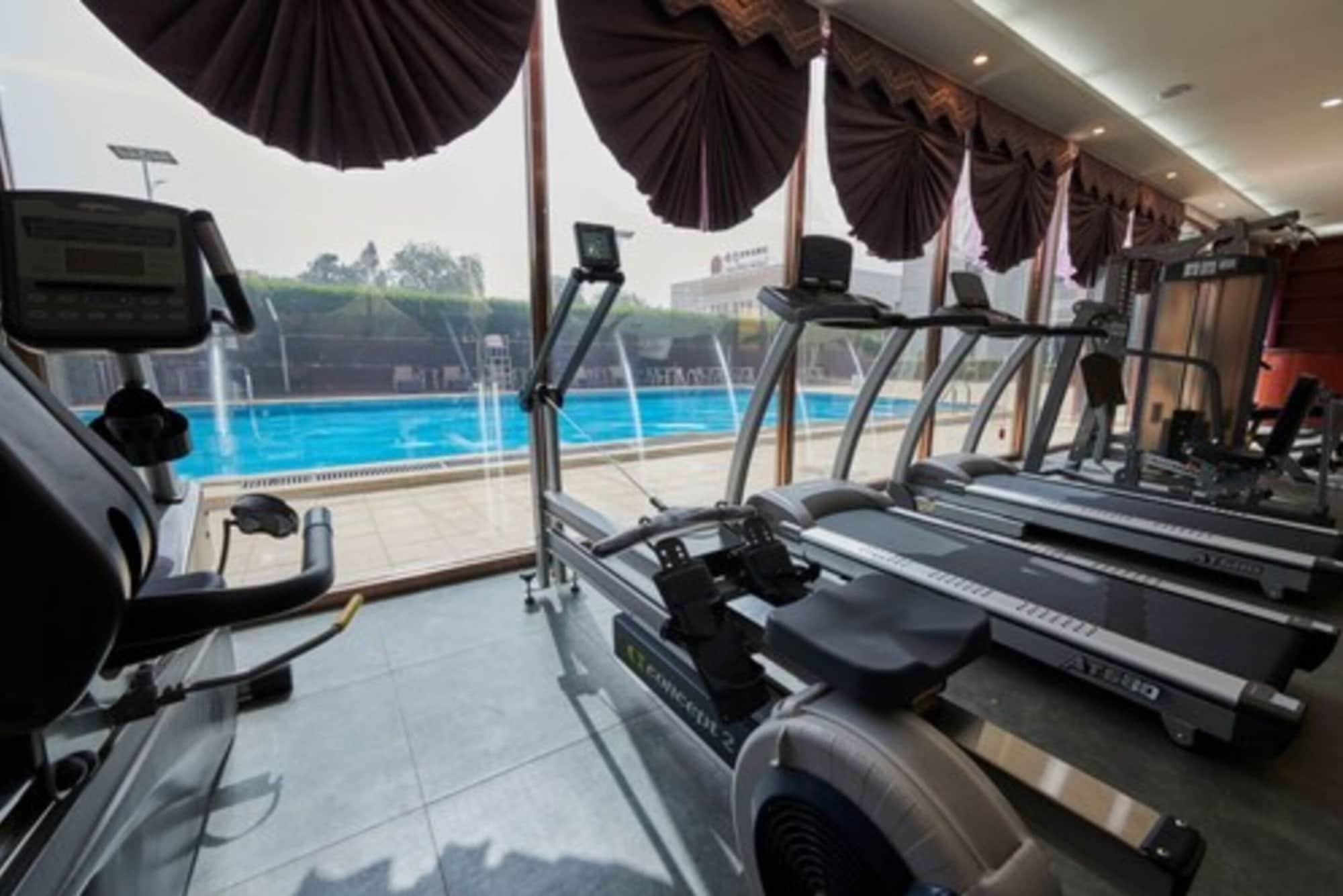 Gimnasio Soluxe Hotel Niamey