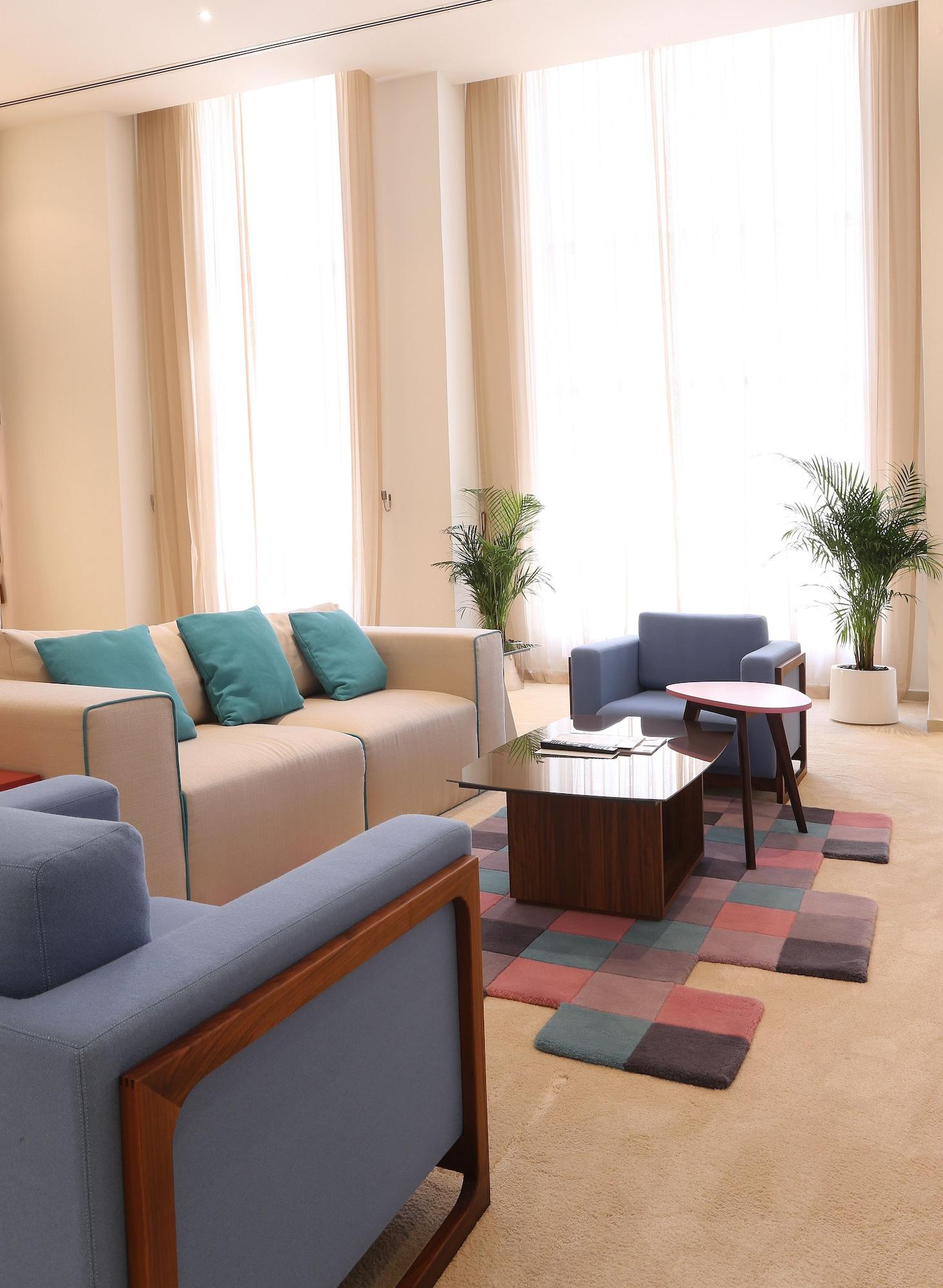 Habitación Ramada Hotel and Suites by Wyndham Dubai JBR