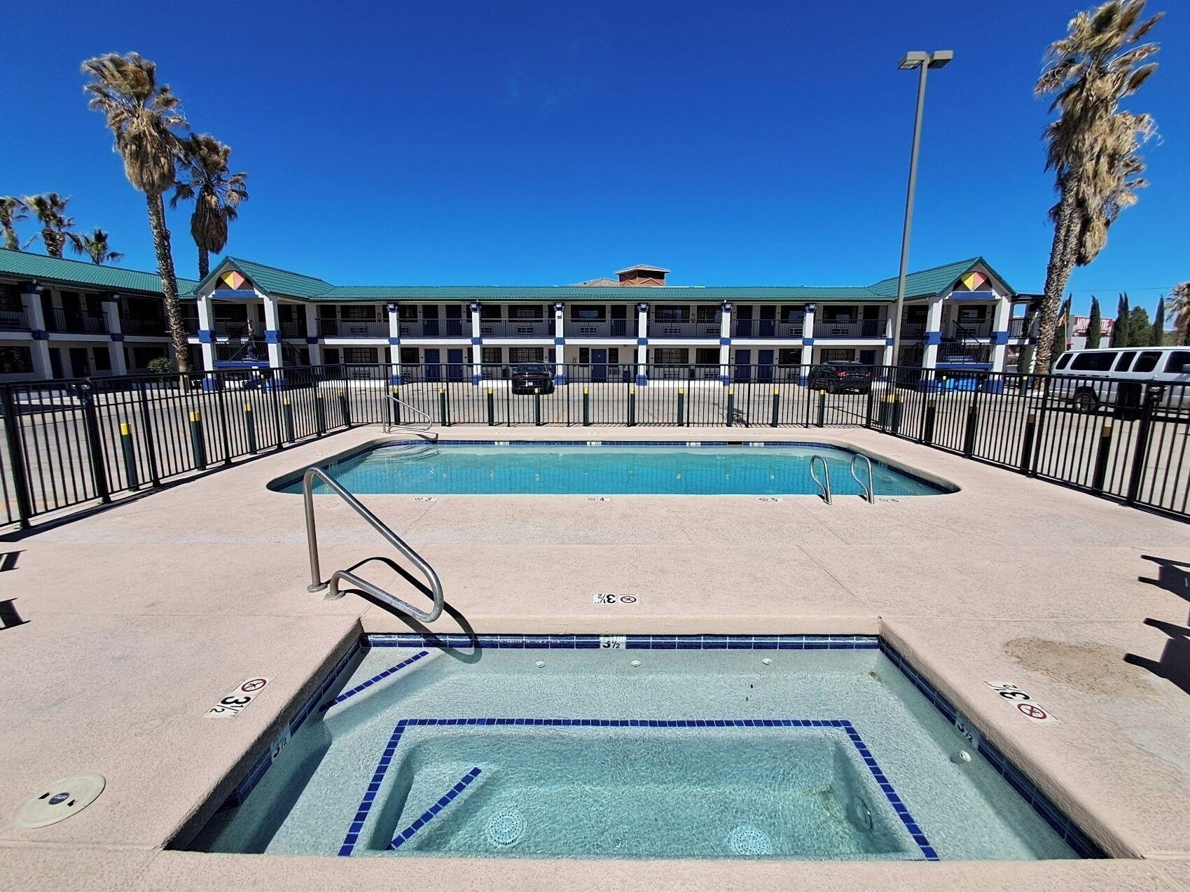 Spa Days Inn by Wyndham Safford, AZ