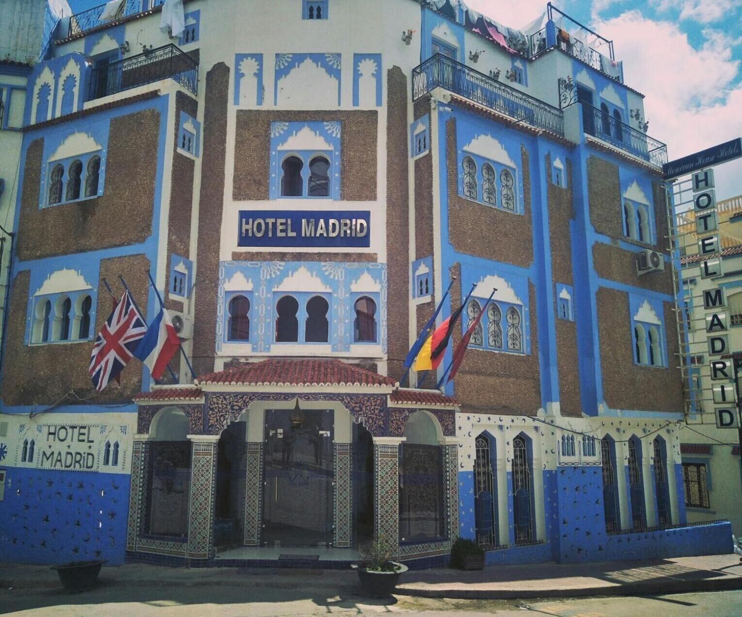 Vista Exterior Hotel Madrid