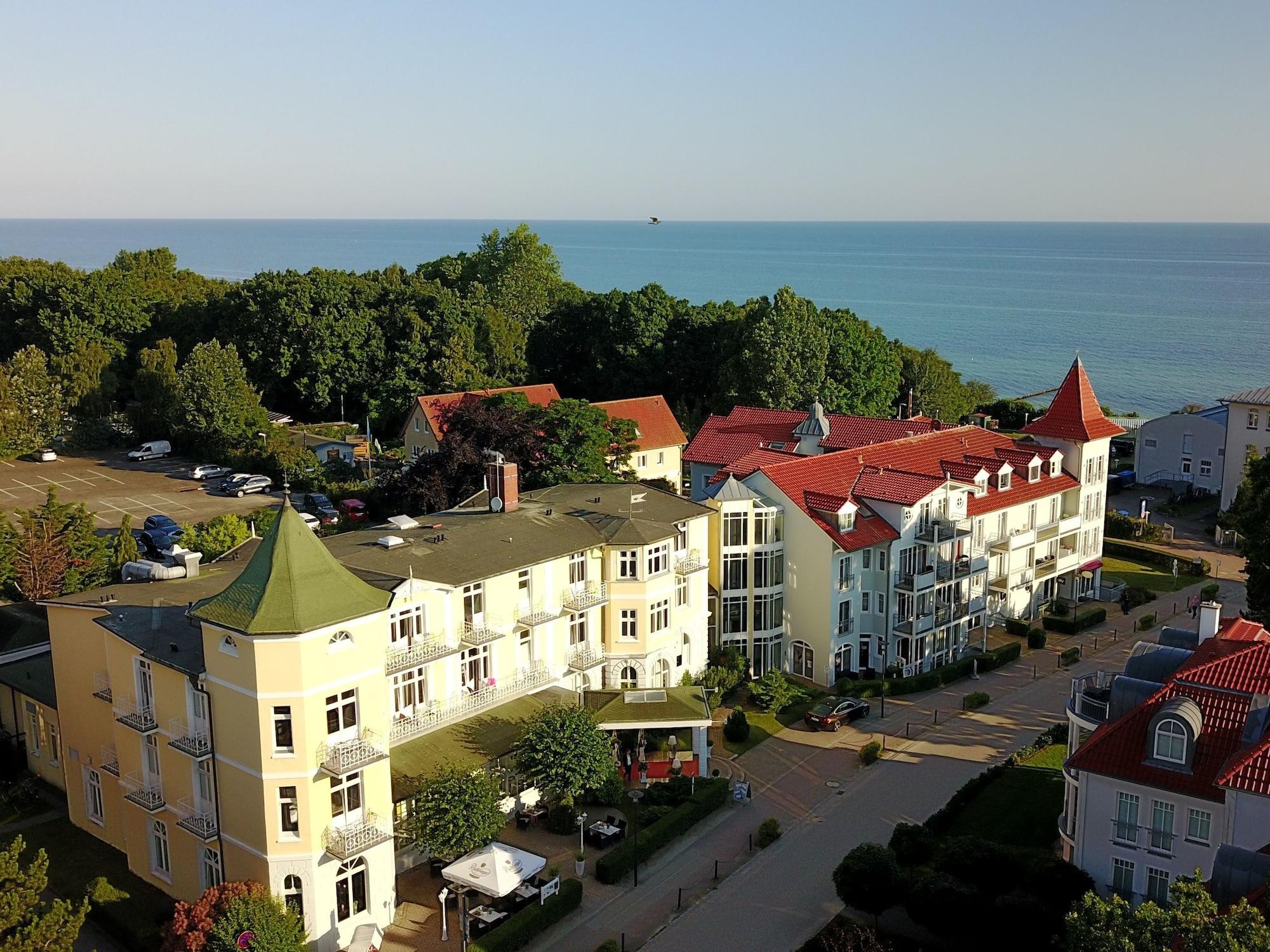 Vista Exterior Hotel Residenz Waldkrone