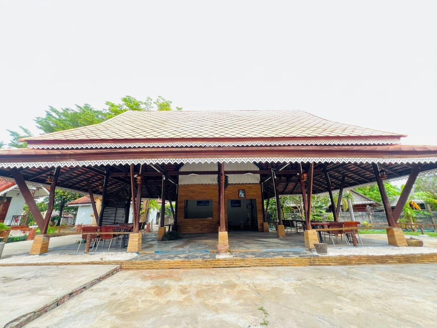 Restaurant Sea Beach at Lipe