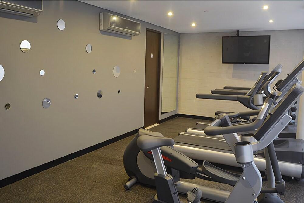 Gimnasio AR 218 Hotel by ULIV
