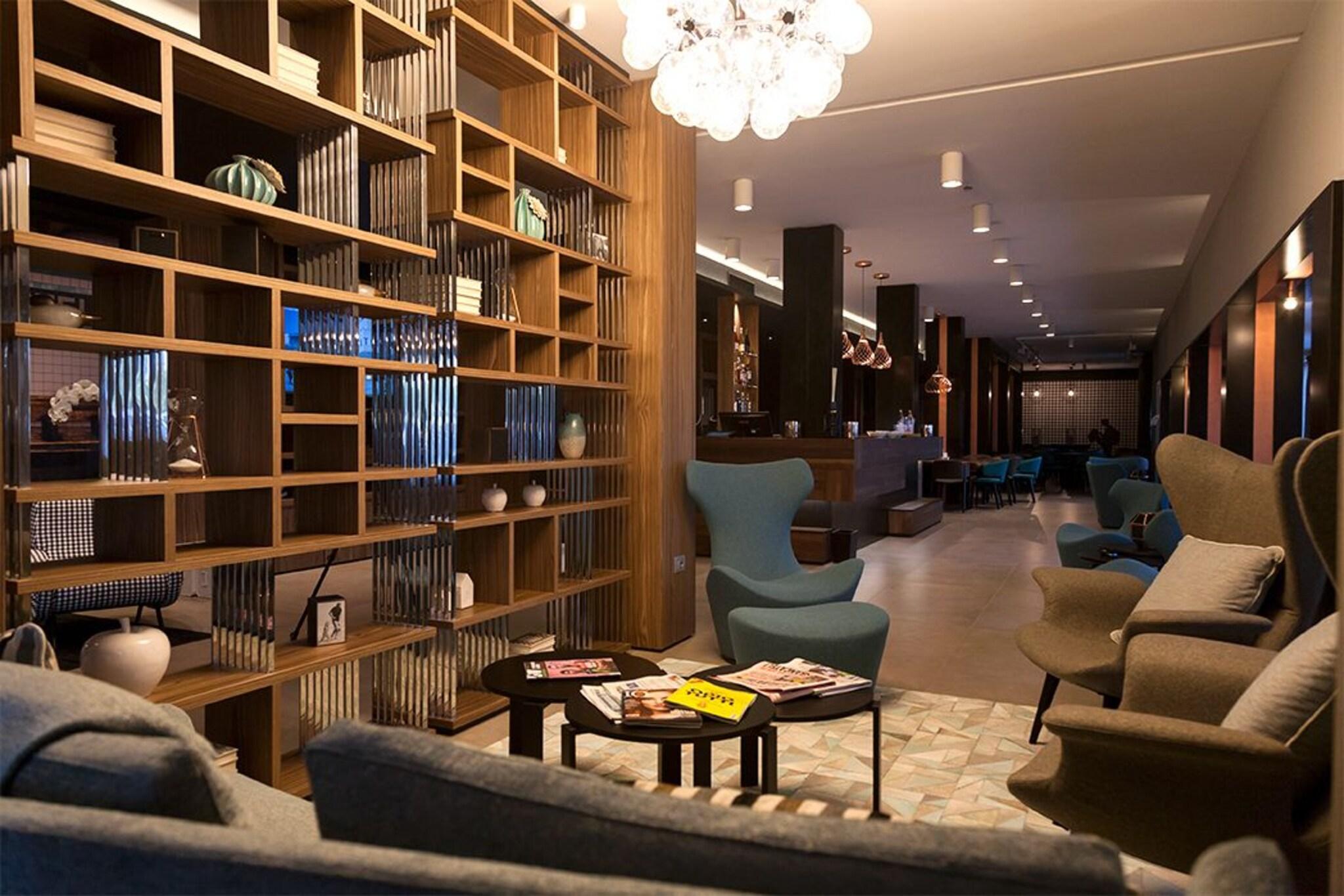 Vista Lobby G Hotel Pescara