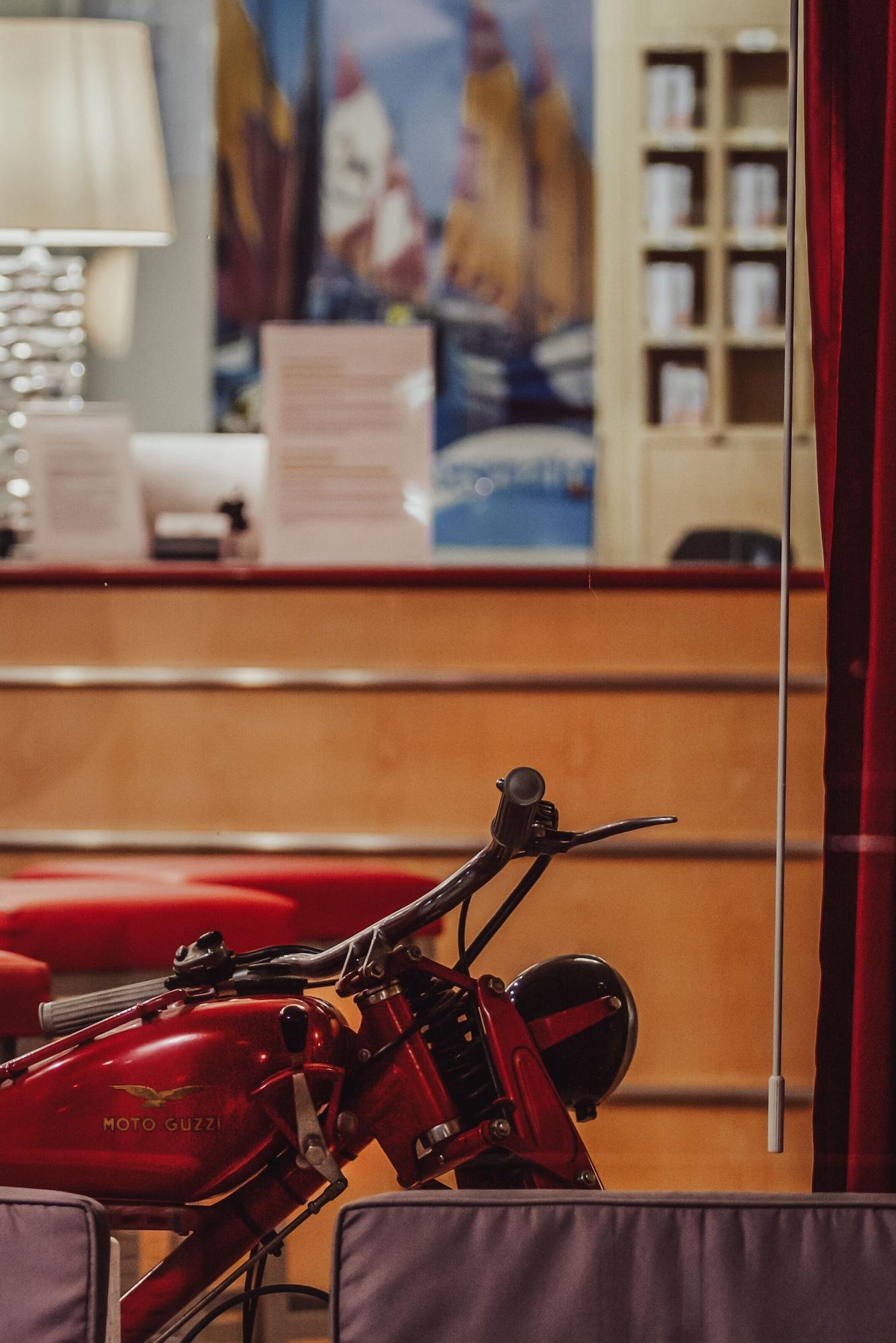 Vista Lobby Unique Hotel