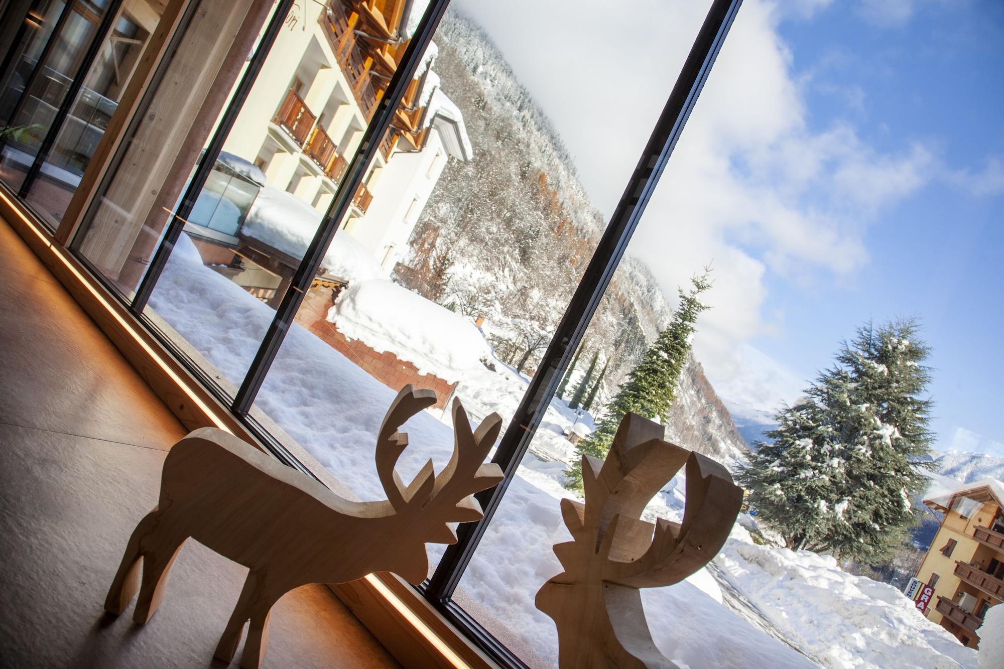 Restaurant Boutique Hotel and Chalets Salvadori