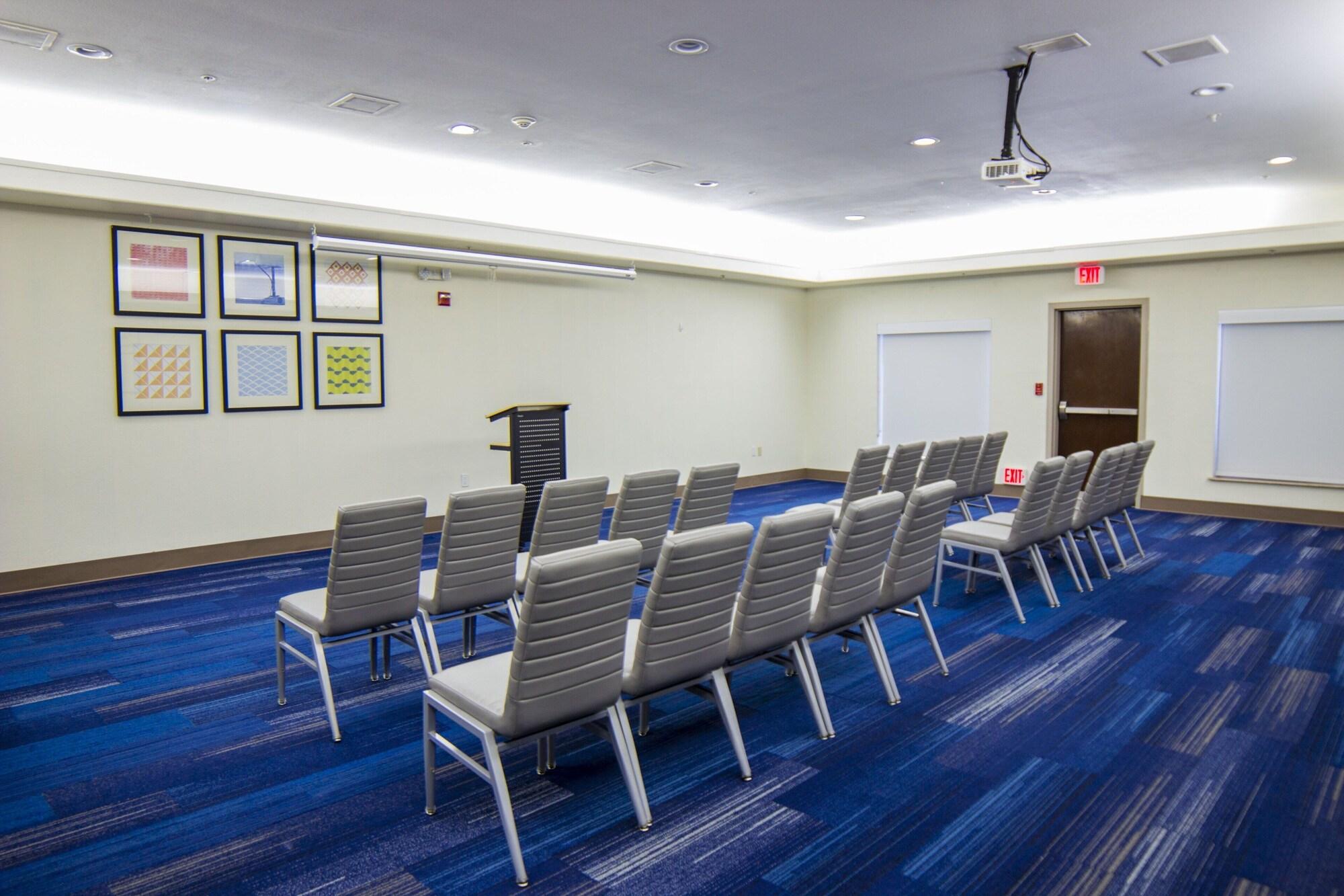 Sala de Reuniones Holiday Inn Express Hotel & Suites Seguin by IHG