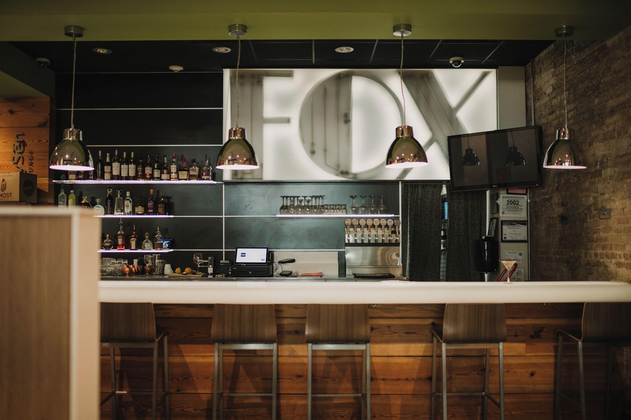 Restaurant CityFlatsHotel - Grand Rapids, Ascend Hotel Collection