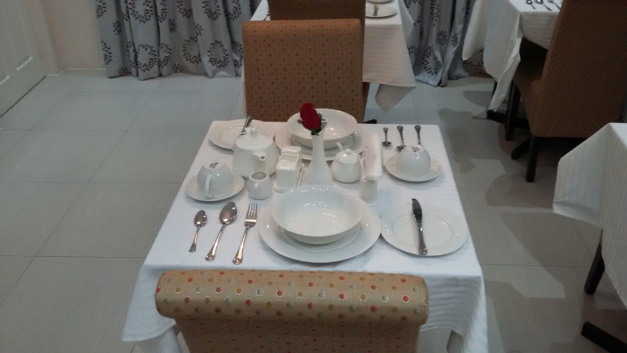 Restaurant First Avenue Guest House