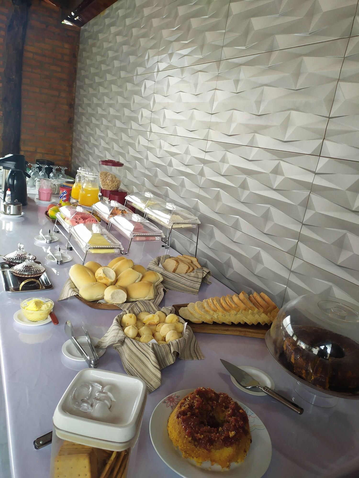Salón de Baile Pousada Capitão Leno