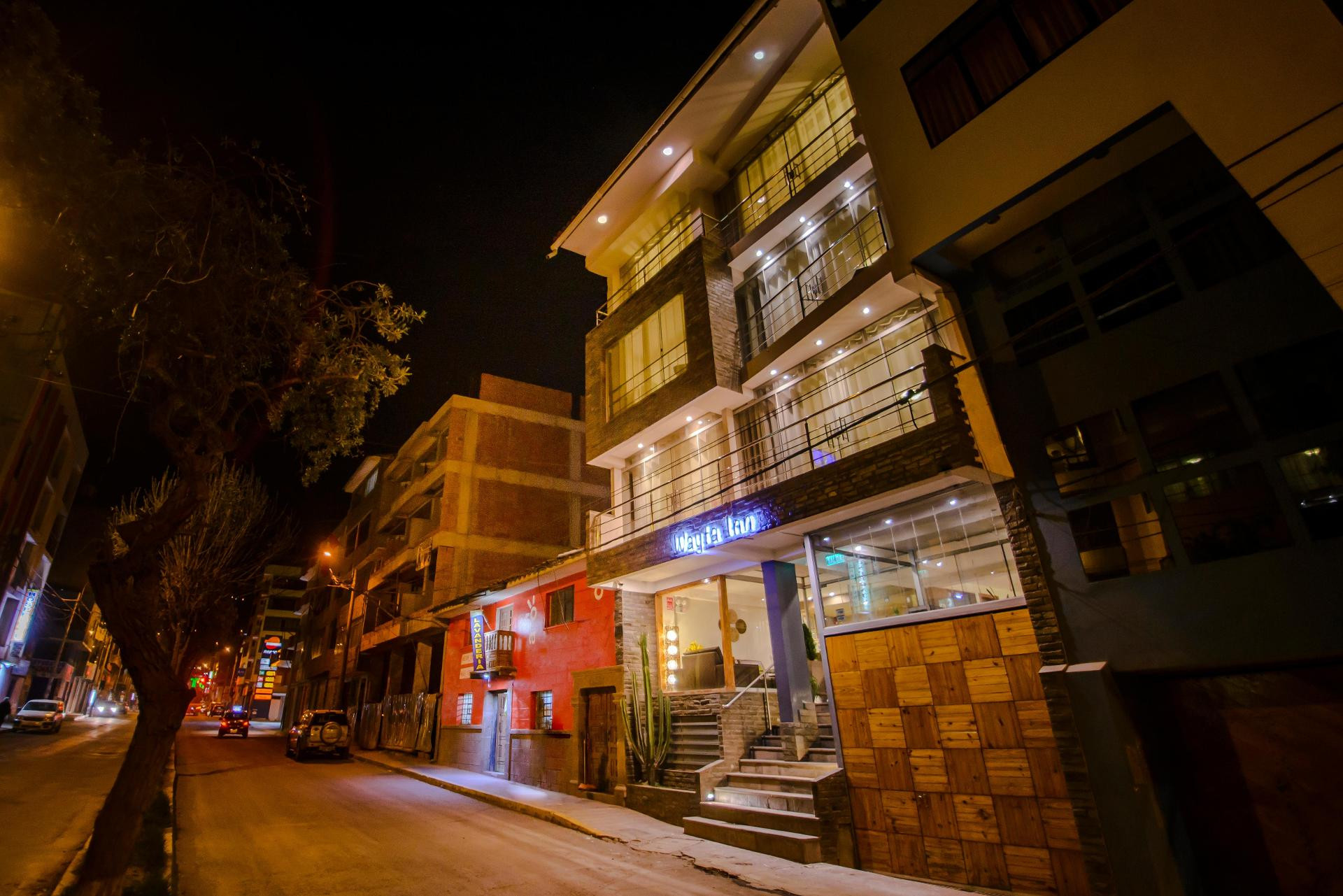 Vista Exterior Wayta Inn Hotel