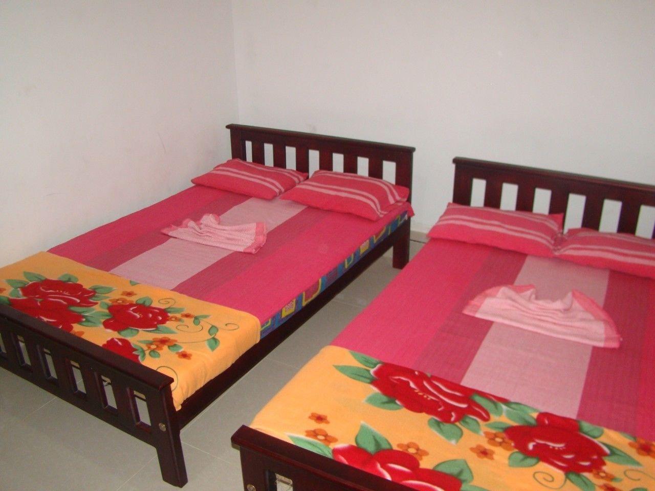 Varios Ella Sashen Hotel