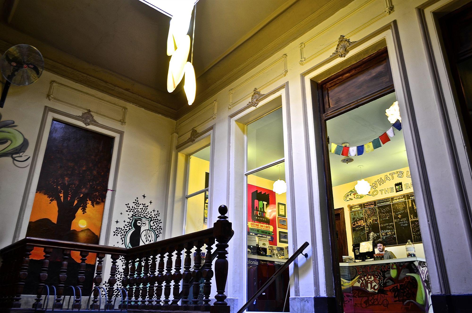 Varios Art Factory San Telmo