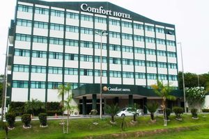 Paquete - Comfort Hotel Manaus
