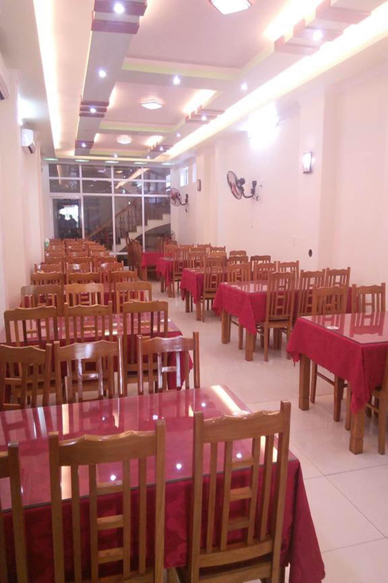 Restaurant Hoang Ngoc Hotel