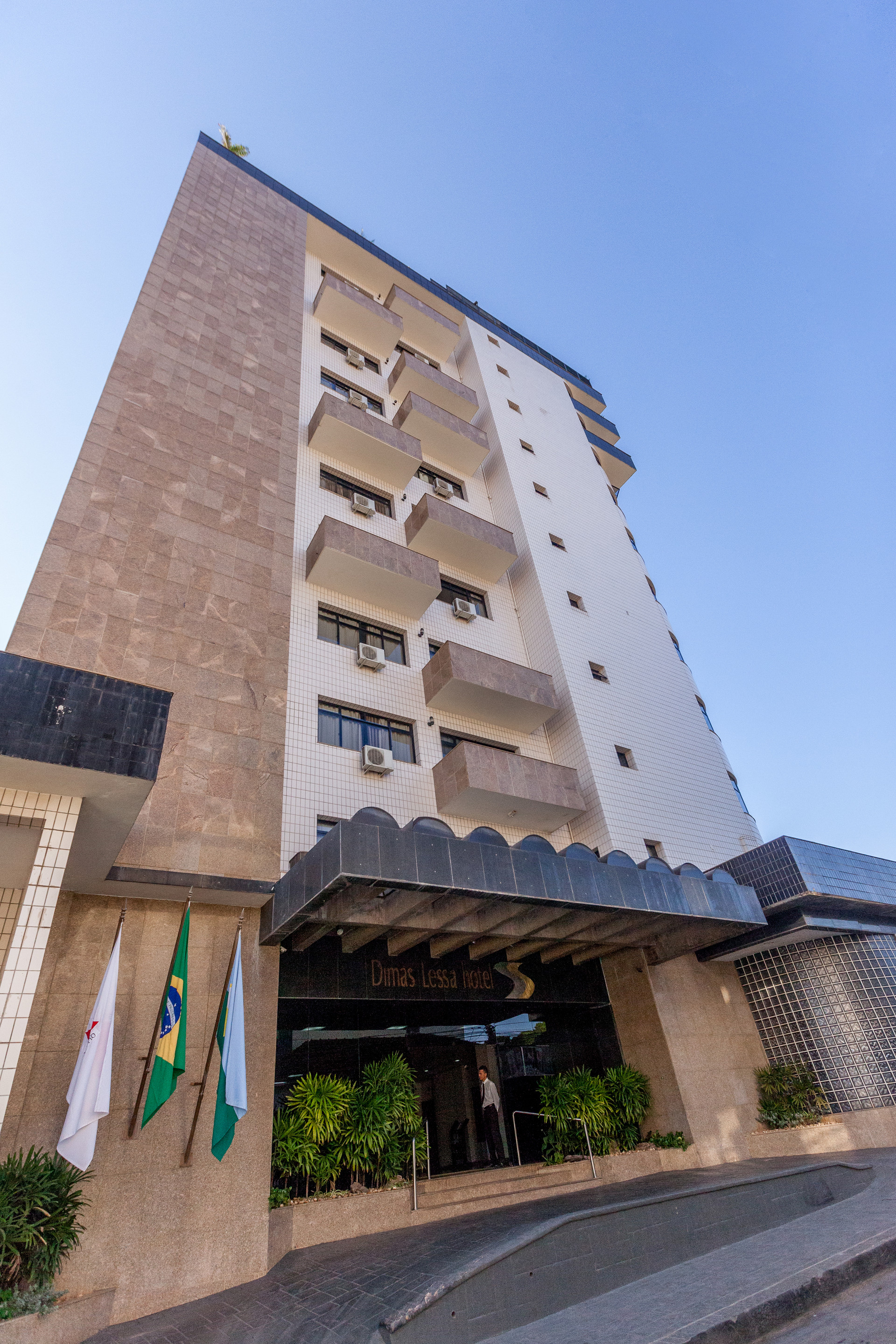 Vista Exterior Dimas Lessa Hotel