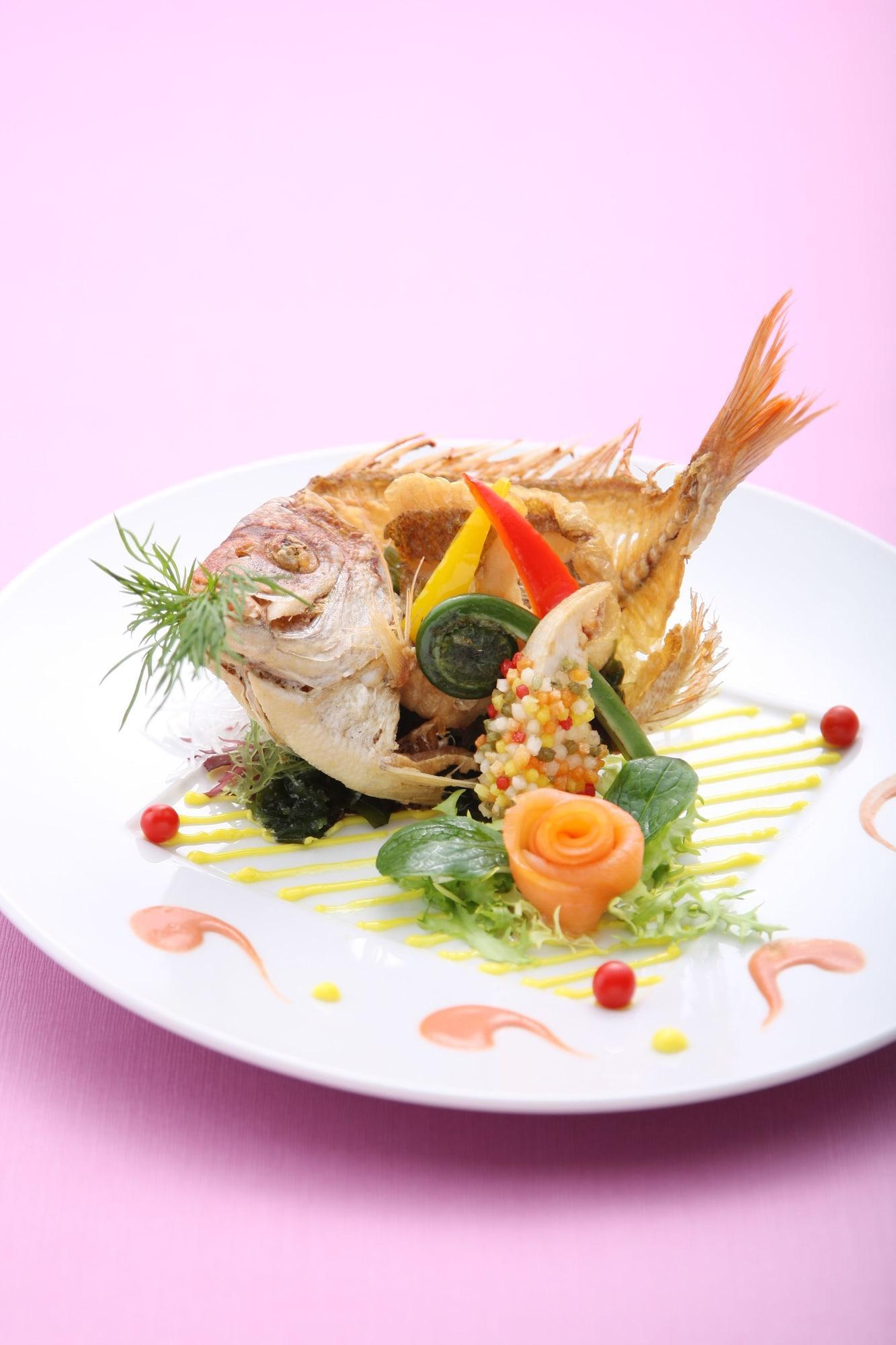 Restaurant KKR Hotel Tokyo