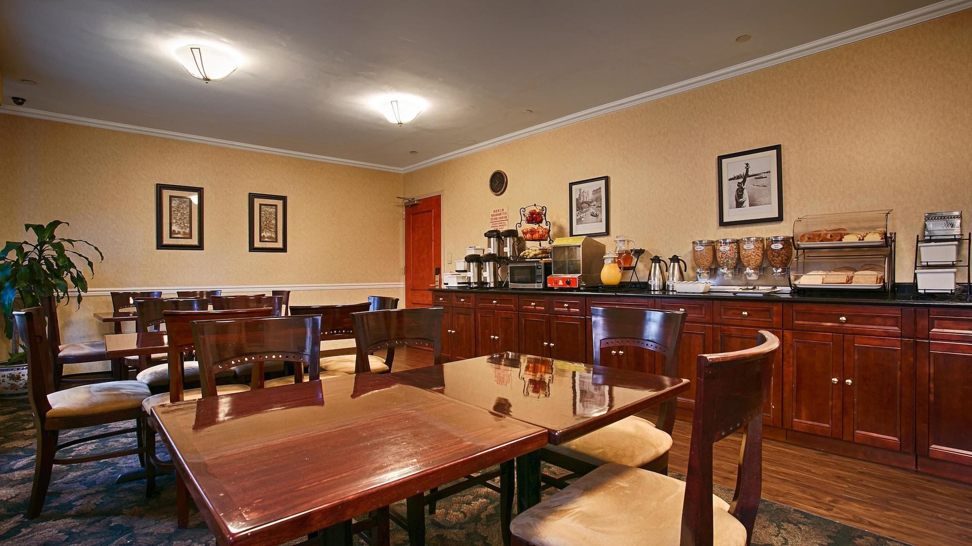 Restaurant Best Western Queens Court Hotel