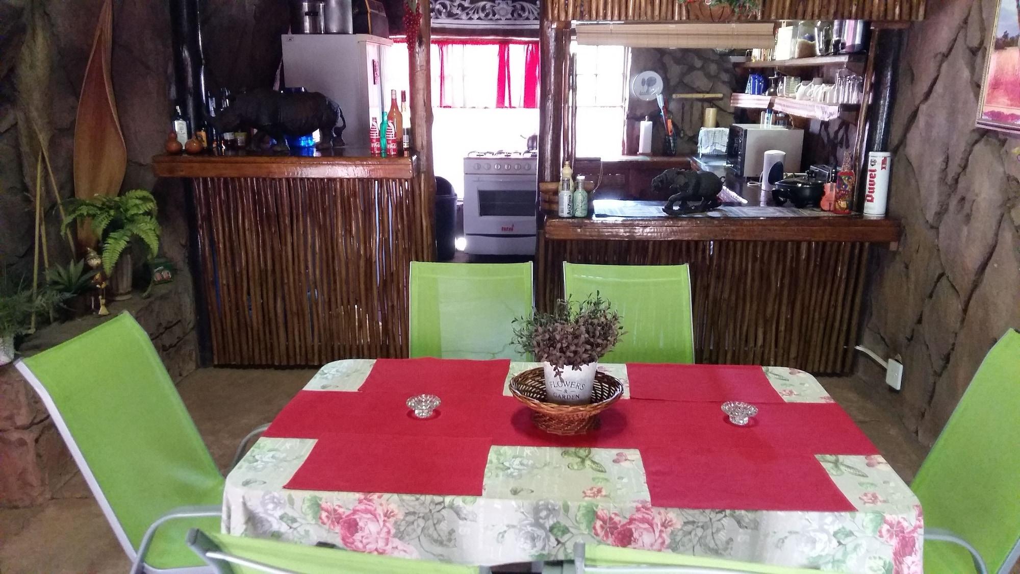 Restaurant Pride Rock Accommodation