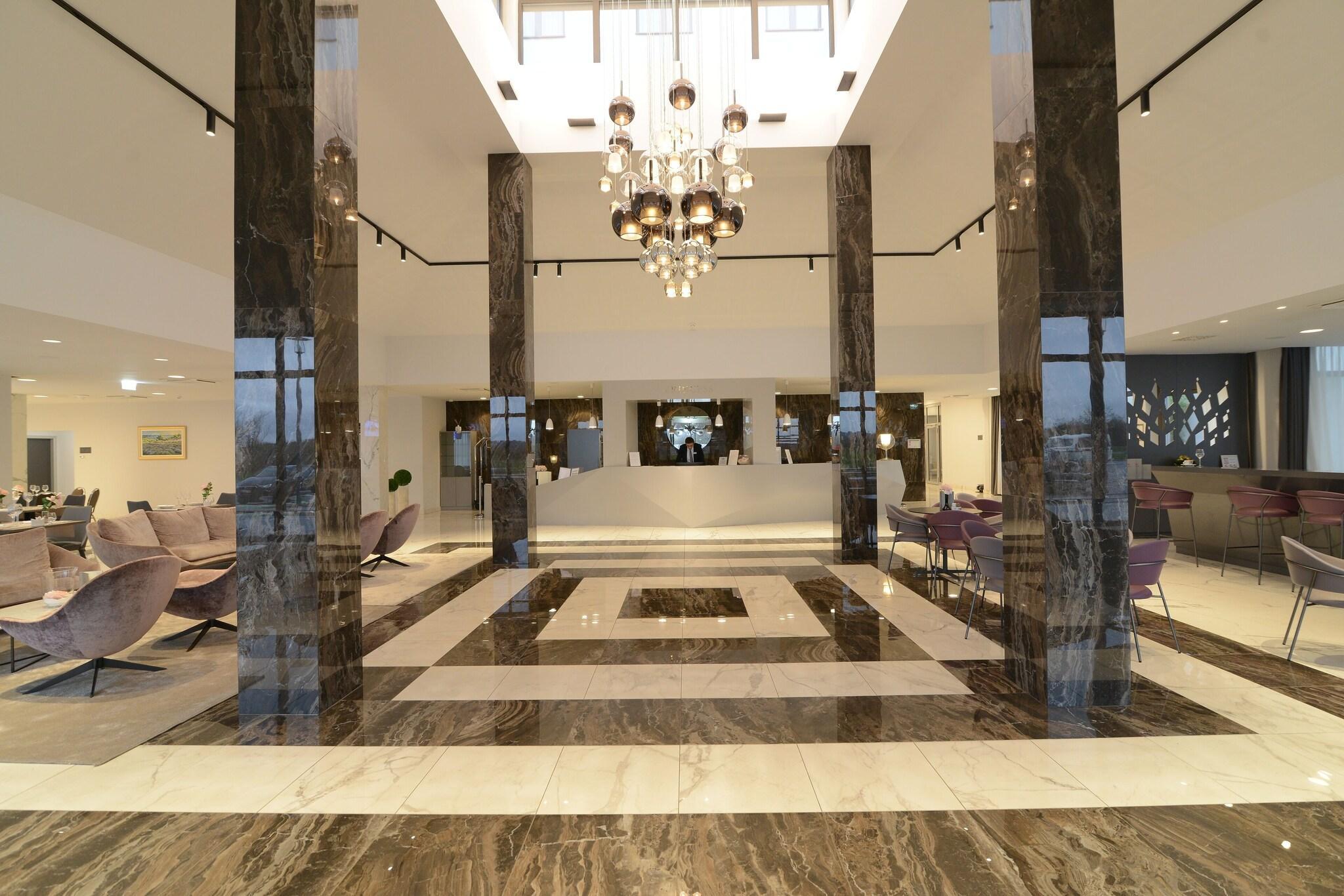 Vista Lobby Hotel Princess