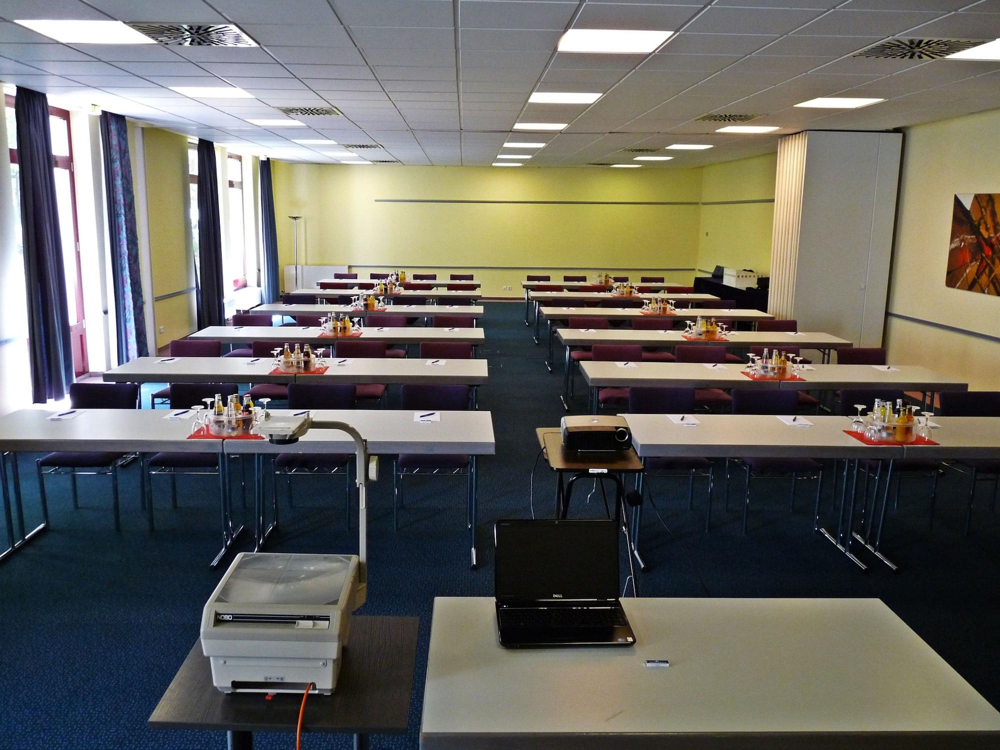 Sala de Reuniones Amber Econtel München