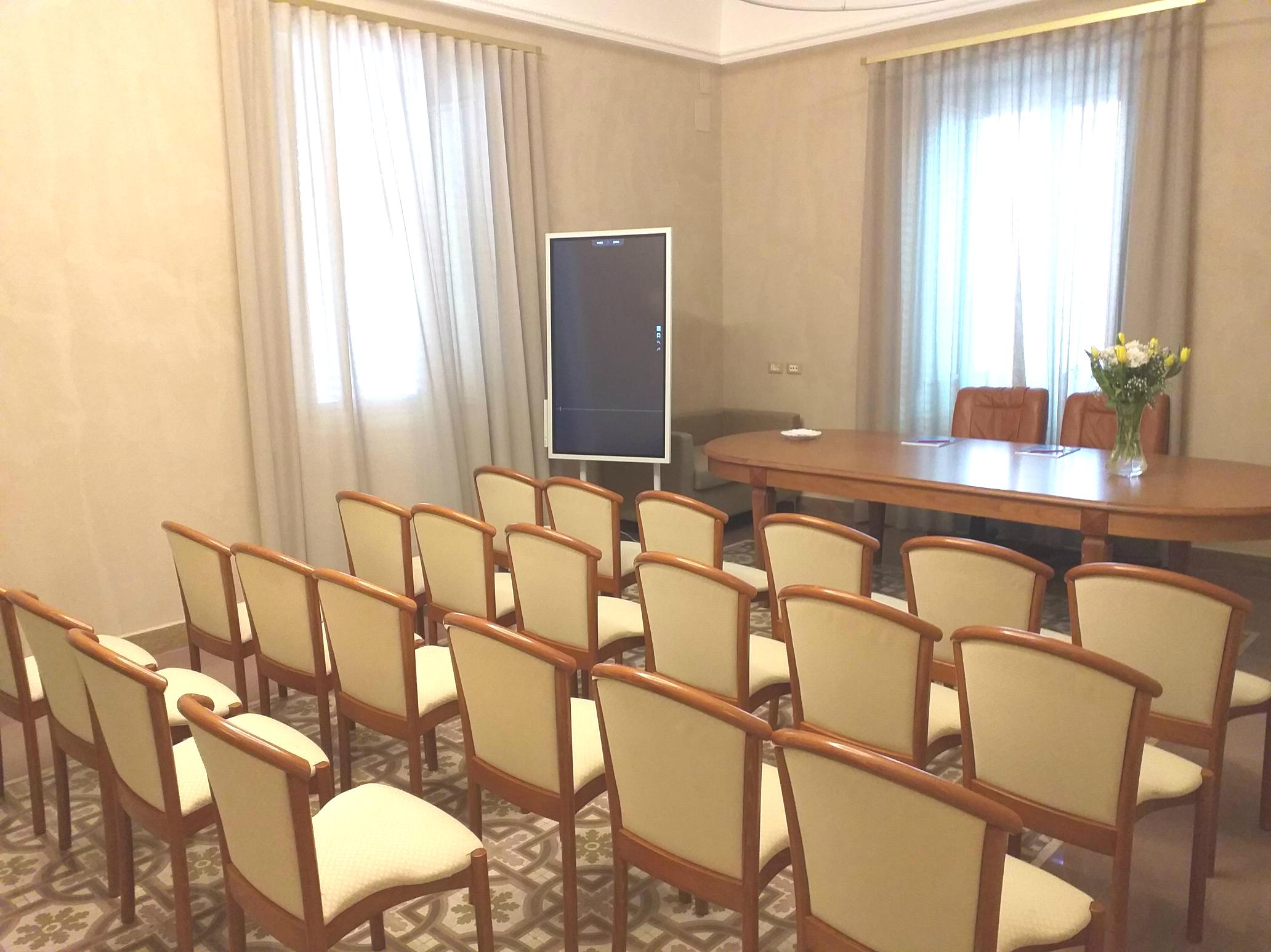 Centro de Negocios Tonic