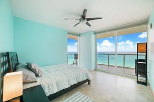 Alquiler Vacacional - Balcony on the Ocean Picture Perfect