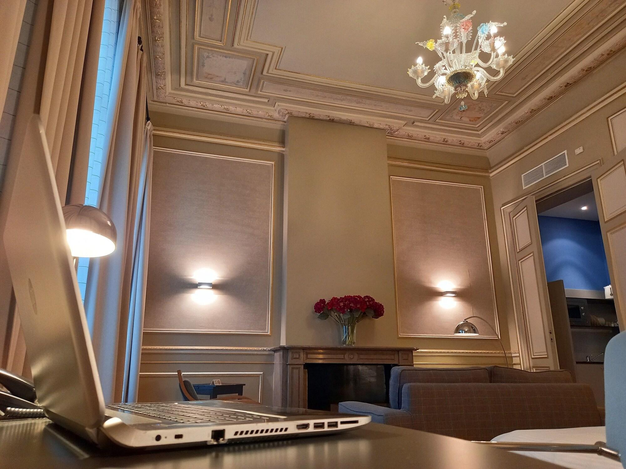 Set de Habitación MAS Aparthotel EU