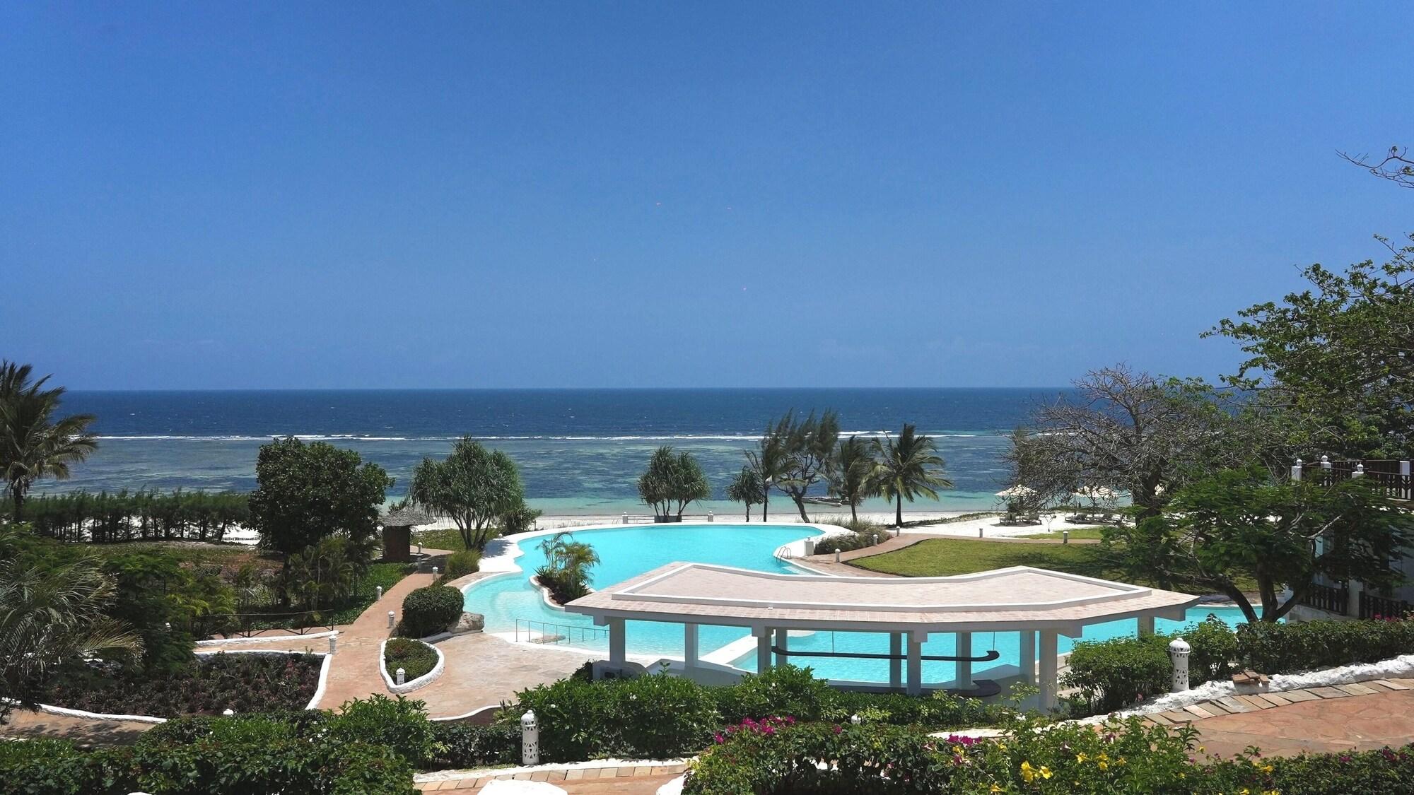 Varios Zahari Oceanfront