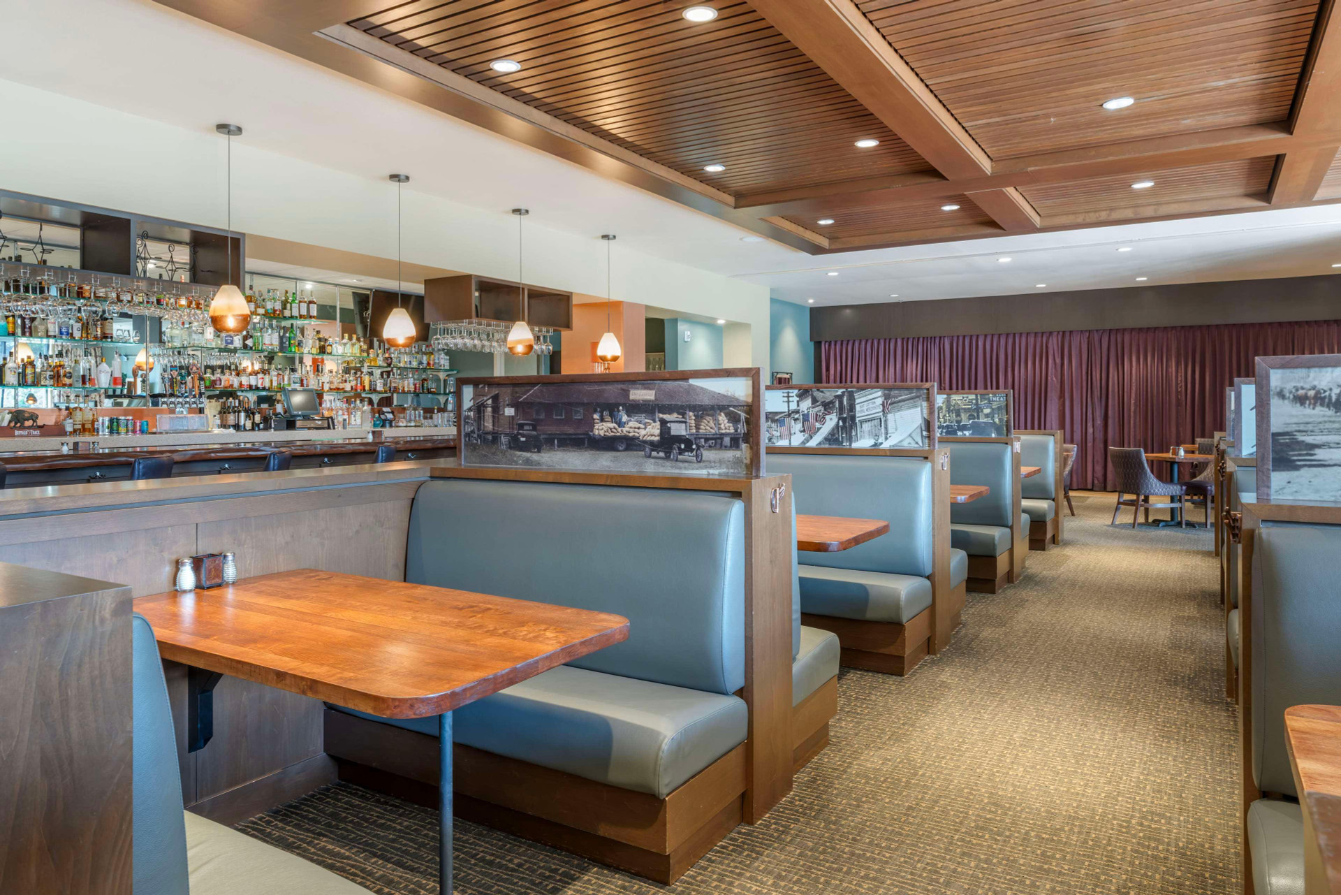 Restaurante Best Western Premier Boulder Falls Inn