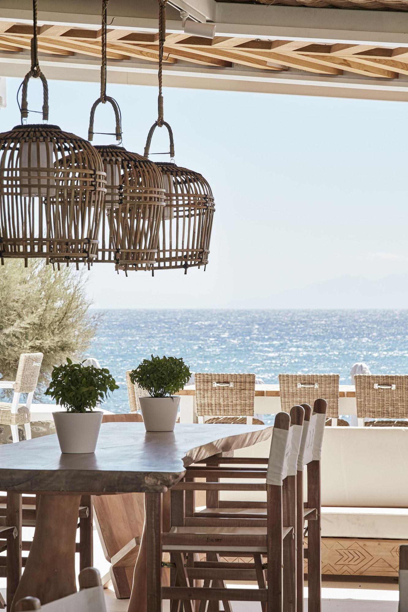 Restaurant Nikki Beach Resort & Spa Santorini