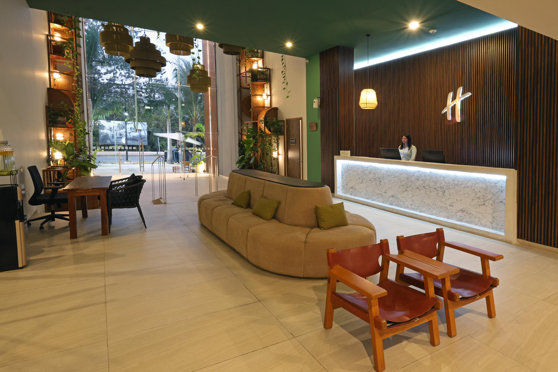 Vista Lobby Holiday Inn Tulum Downtown