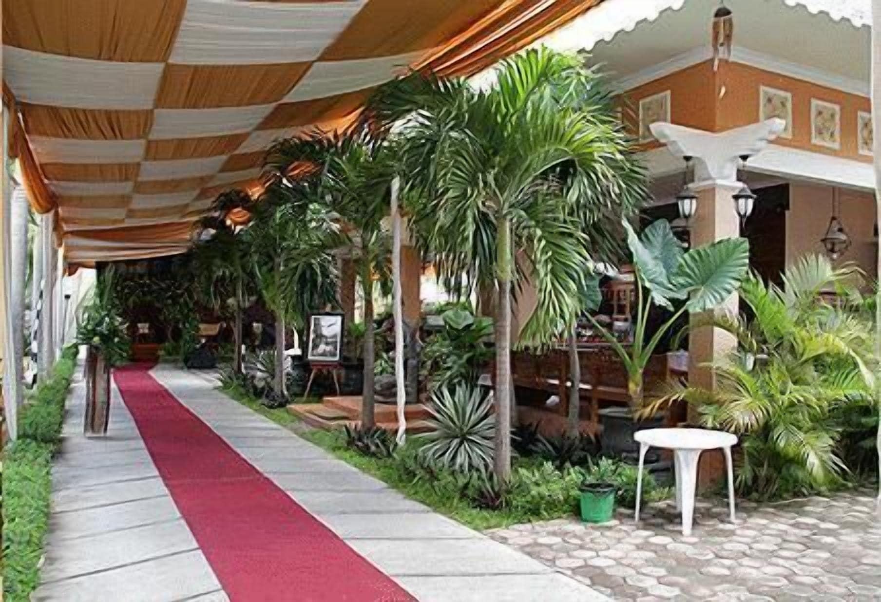 Comodidades del Alojamiento Patria Garden Hotel