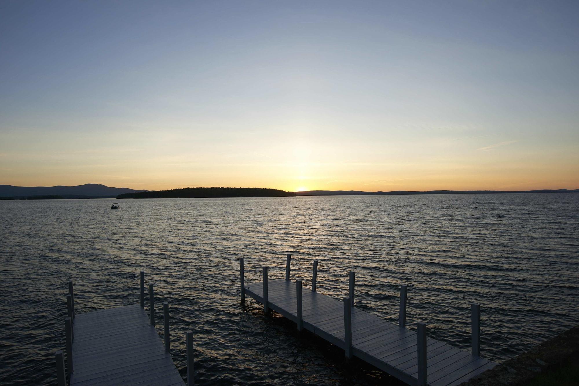 Playa Belknap Point Inn