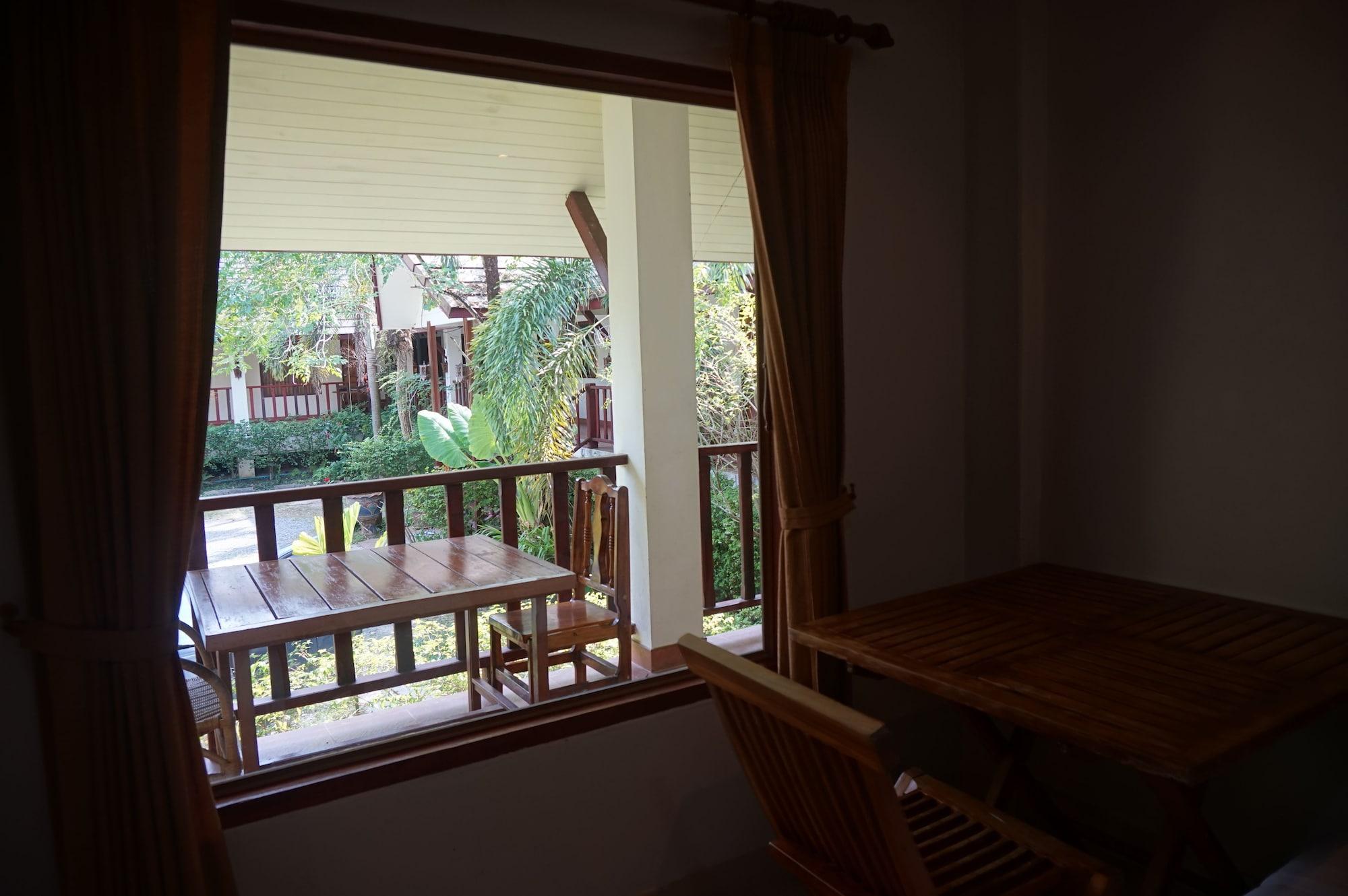 Set de Habitación Buppha Resort