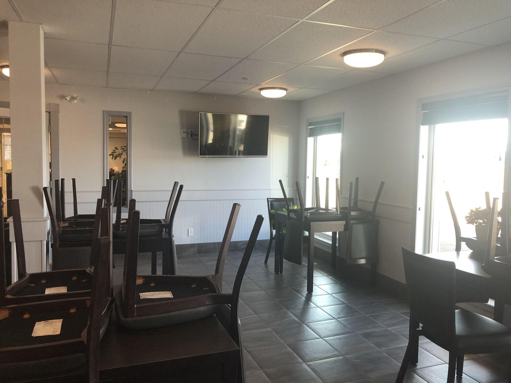 Restaurant SureStay Studio by Best Western Hardisty