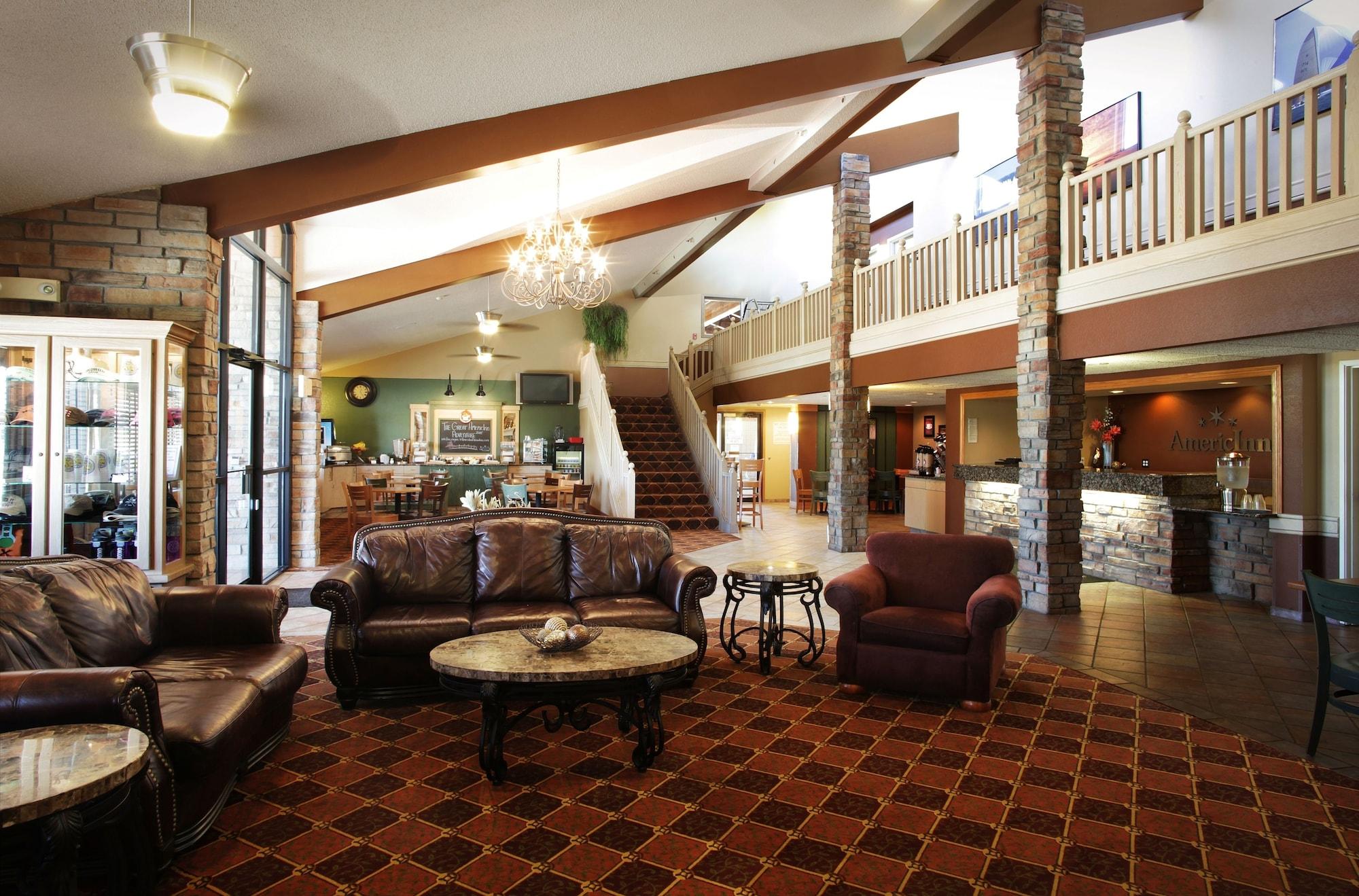 Vista Lobby AmericInn by Wyndham Okoboji