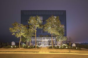 Alojamiento - Suryaa Hotel Pinhais, Curio Collection by Hilton