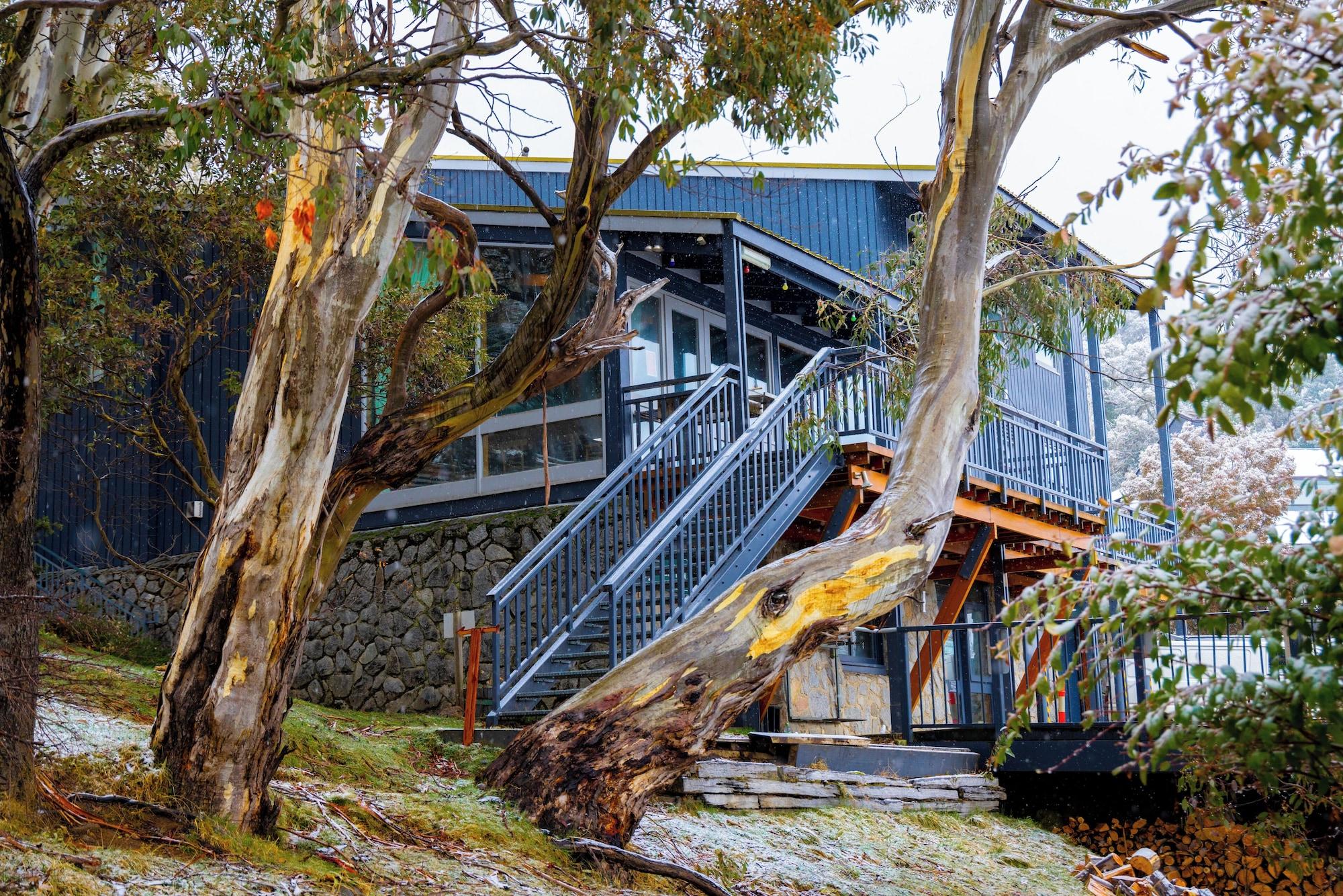 Vista Exterior YHA Thredbo