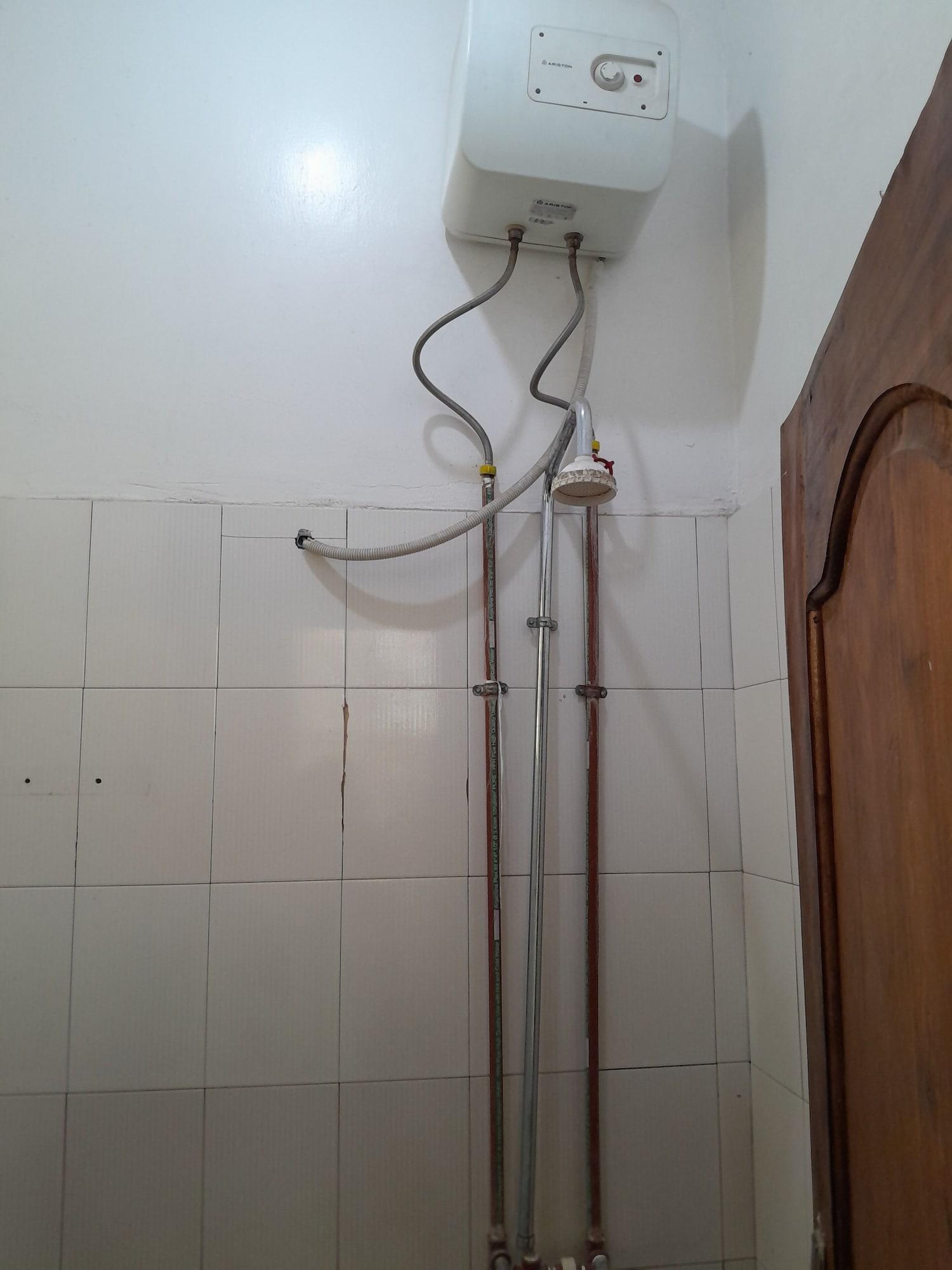 Equipamiento de Habitación HIGHLAND BREEZE AVACADO HOTEL