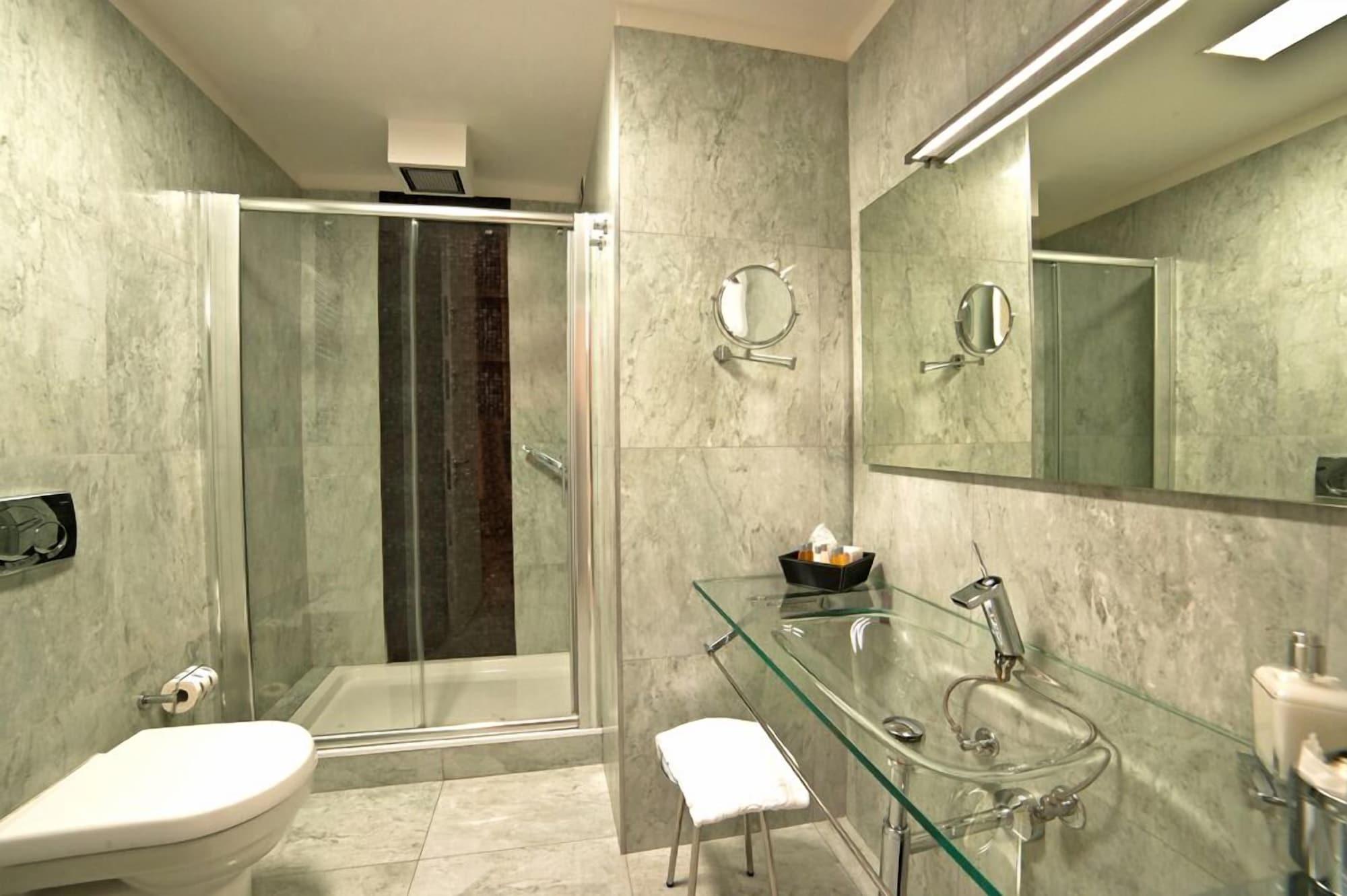 Equipamiento de Habitación Town House Cavour