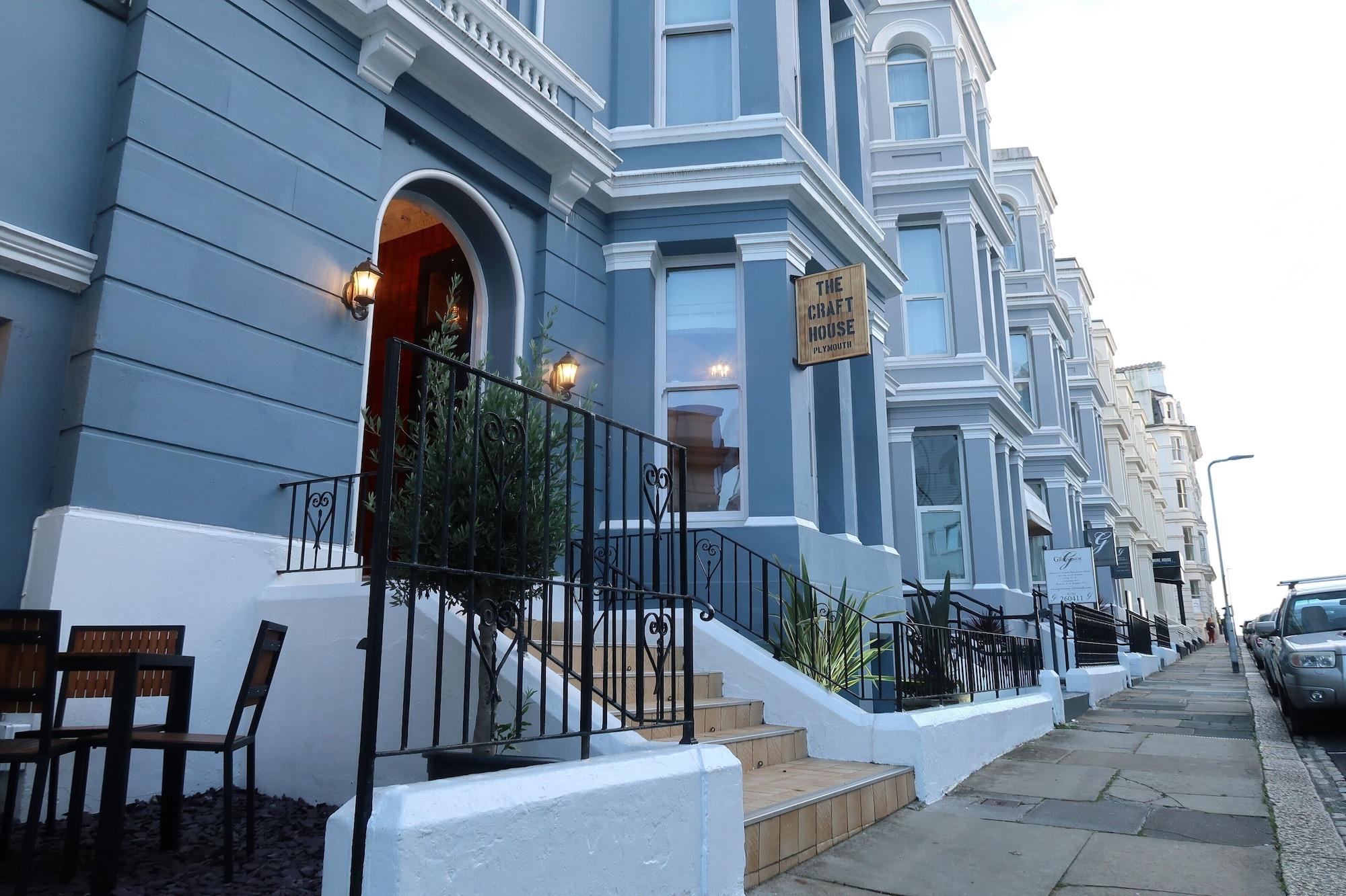 Varios The Craft House